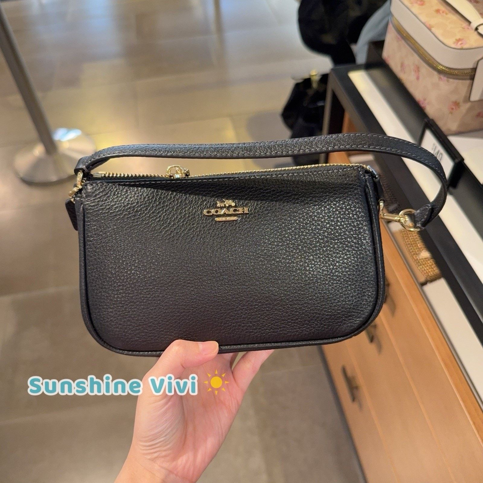 Coach NWT Coach Nolita 19 Bag Handbag Leather CBQ88 Gold/black Size ONE SIZE - 1 Thumbnail