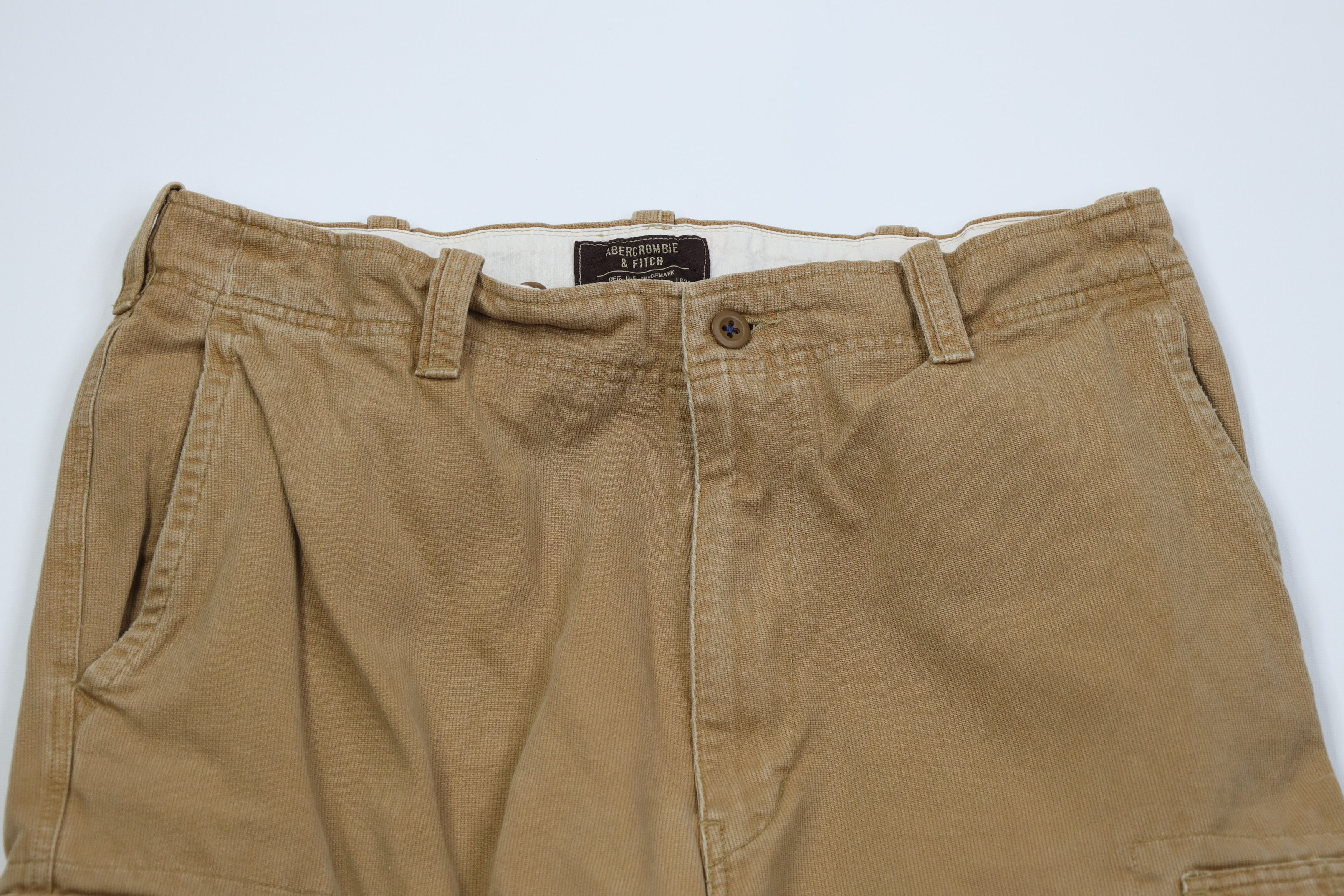 Abercrombie & Fitch Vintage 90s Y2K Abercrombie & Fitch Wide Leg Cargo Pants Size US 36 / EU 52 - 2 Thumbnail