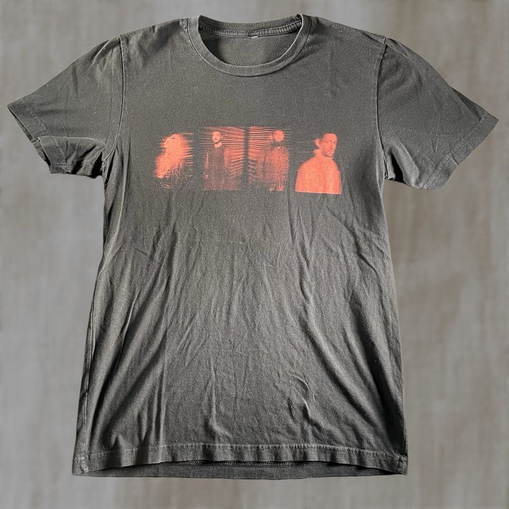 Vintage Hiatus Kaiyote Shirt Mens Medium The Red Room Australia Jazz Funk Band Nai Palm T-Shirt Black Short Sleeve Concert Cotton M Size US M / EU 48-50 / 2 - 1 Thumbnail