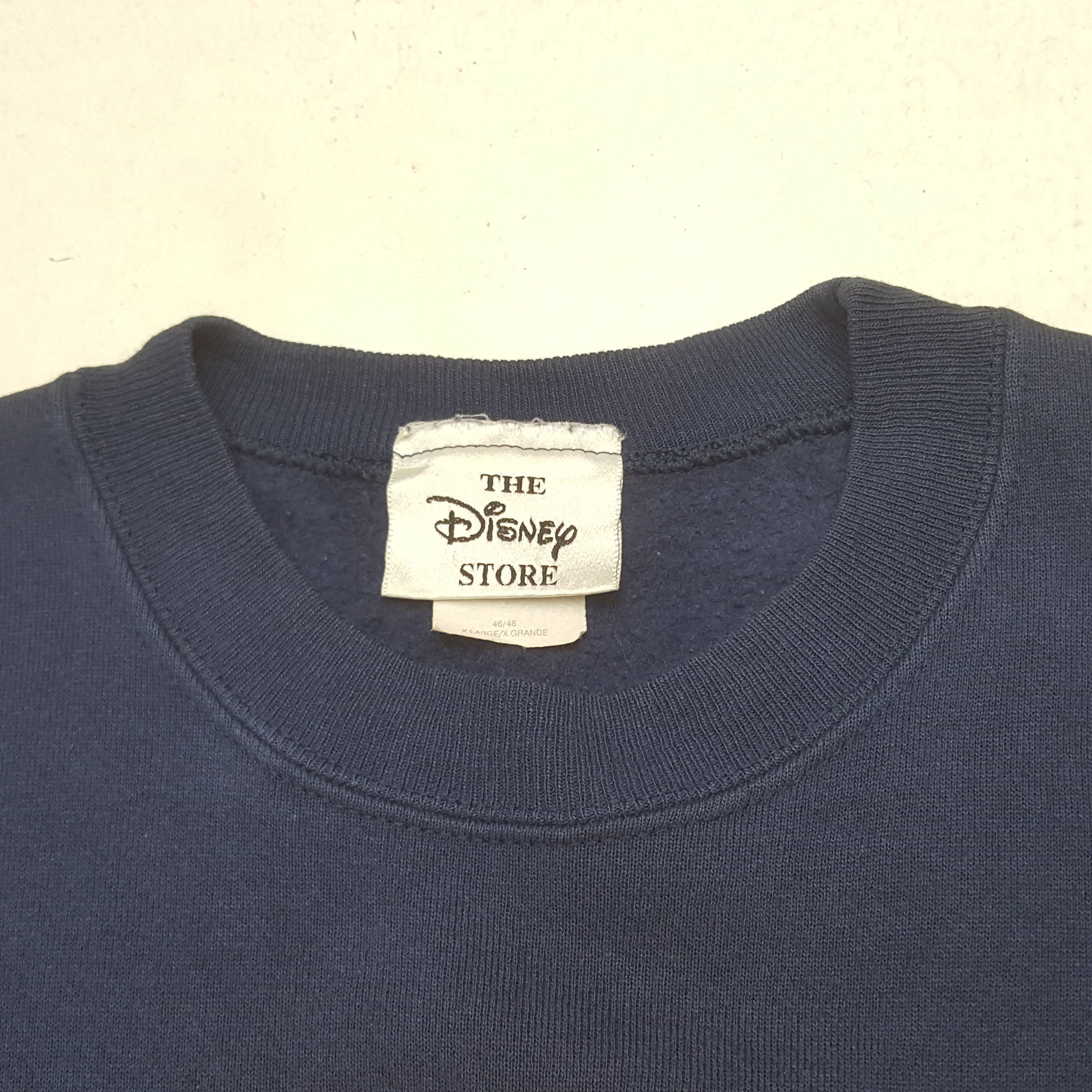 Disney Vintage The Disney Store Pooh Sweatshirt Size US L / EU 52-54 / 3 - 4 Thumbnail