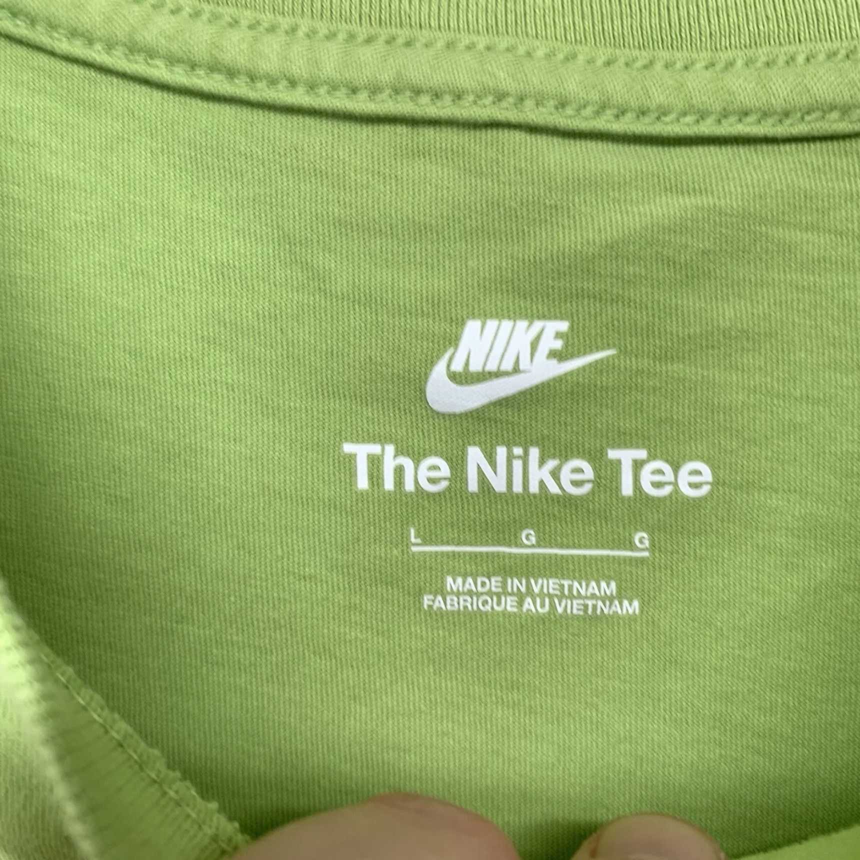 Nike Nike T-Shirt Men Large Lime Green Short Sleeve Crew Neck Cotton Logo Embroidered Classic Sports Size US L / EU 52-54 / 3 - 5 Thumbnail