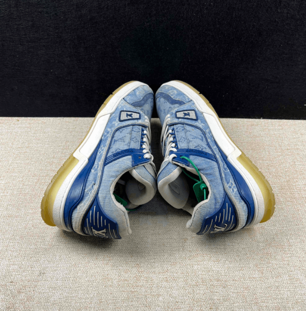 Louis Vuitton Louis Vuitton low-top sneakers Size US 10 / EU 43 - 6 Thumbnail