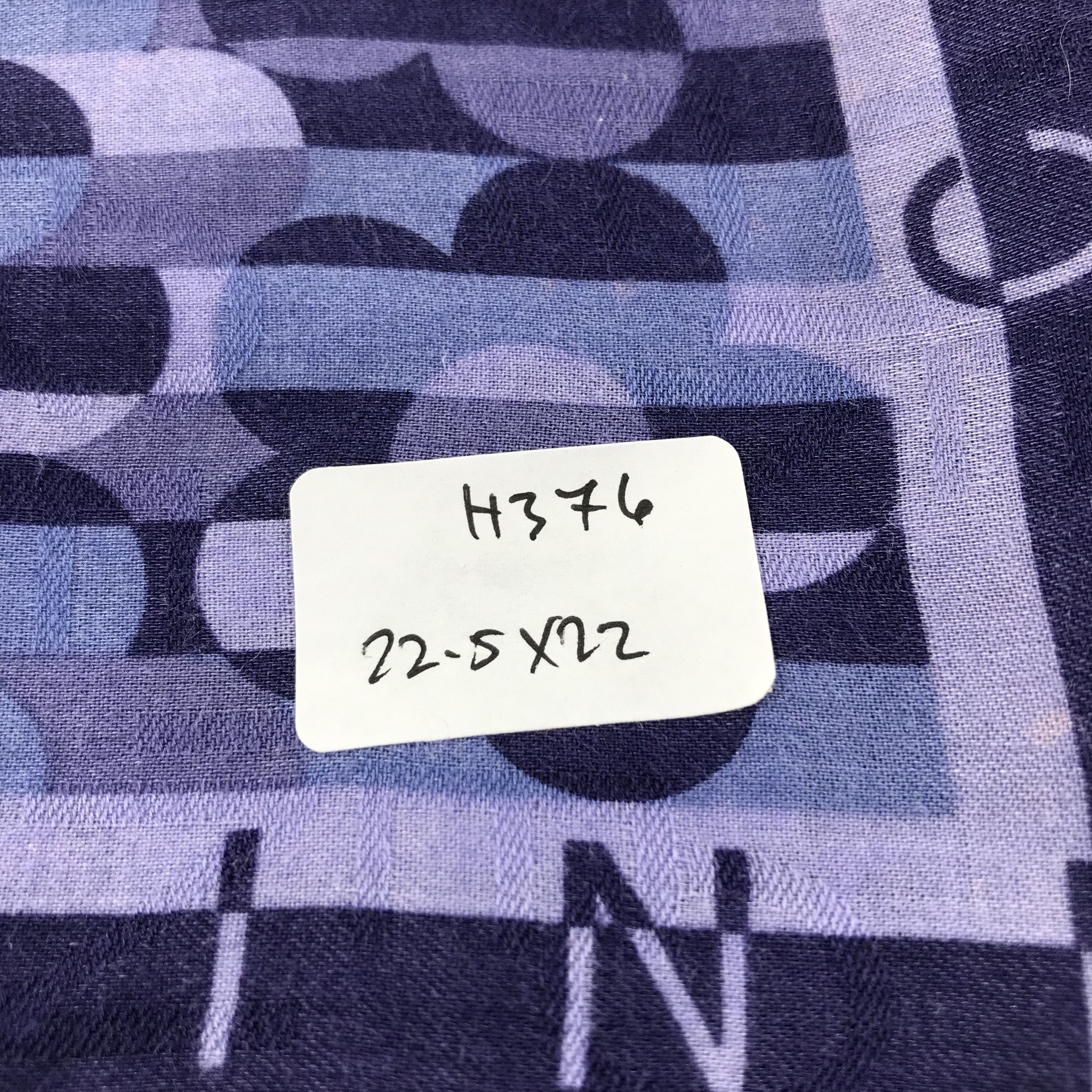 Celine Celine Floral Handkerchief Neckerchief Bandana H376 Size ONE SIZE - 10 Thumbnail