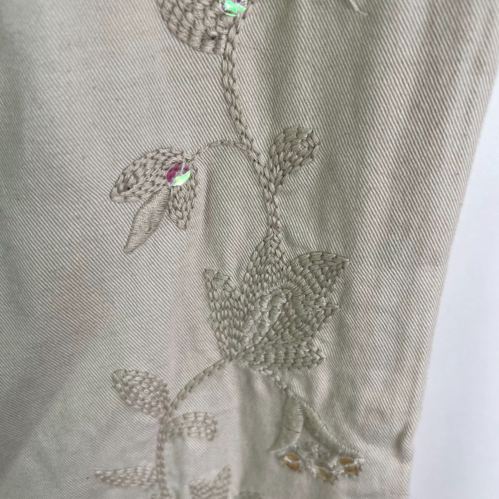 Vintage VINTAGE The Limited Drew Fit Wide Leg Pants Women's Regular 8 Beige Floral Embroidered 34x32 90s City Preppy Mens/Womens Size 30" / US 8 / IT 44 - 5 Thumbnail