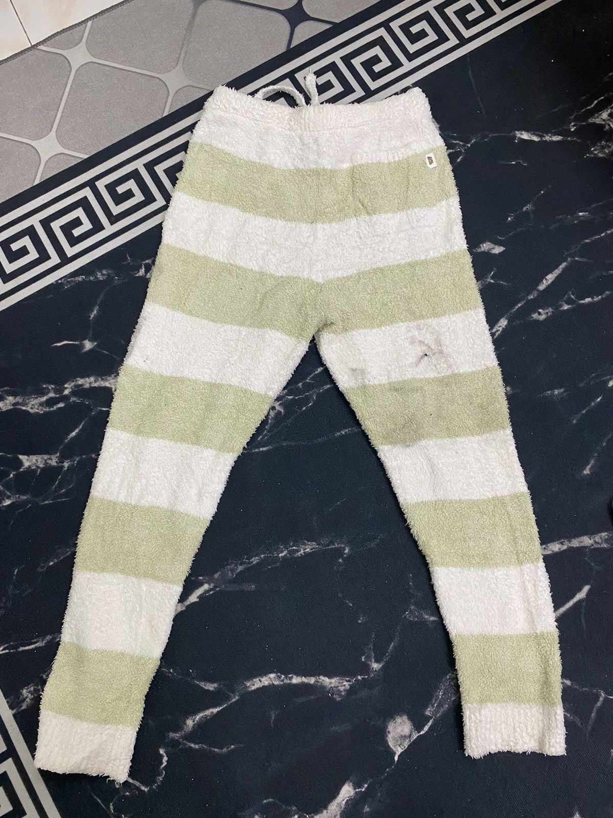 Cartoon Network Super mario sweat pants Size US 32 / EU 48 - 4 Thumbnail