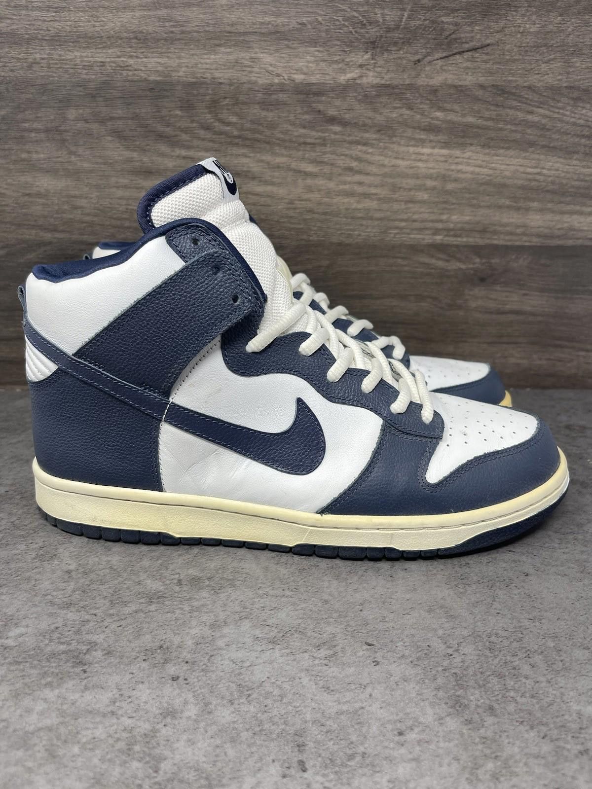 Nike Vintage Nike Dunk High Villanova Mens Size 9.5 Villanova Size US 9.5 / EU 42-43 - 5 Thumbnail