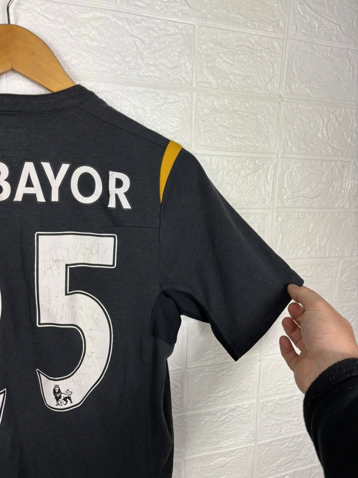 Umbro MANCHESTER CITY 2009 2010 JERSEY UMBRO MEN #25 ADEBAYOR Size US S / EU 44-46 / 1 - 15 Thumbnail