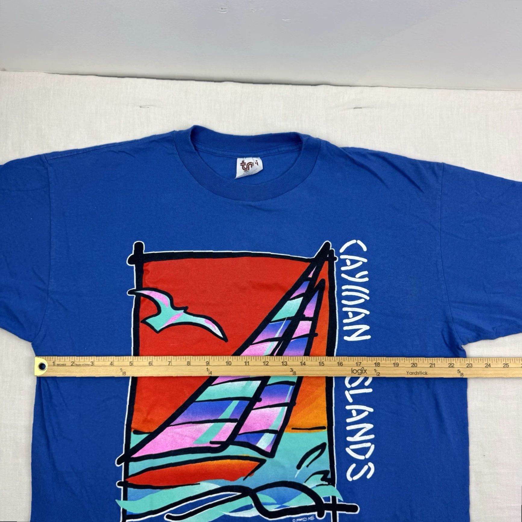 Vintage VINTAGE Cayman Islands T Shirt Adult XL Sailboat Ocean Sea 90s Beach Nautical Travel Mens XL Blue Graphic Print Size US XL / EU 56 / 4 - 5 Thumbnail