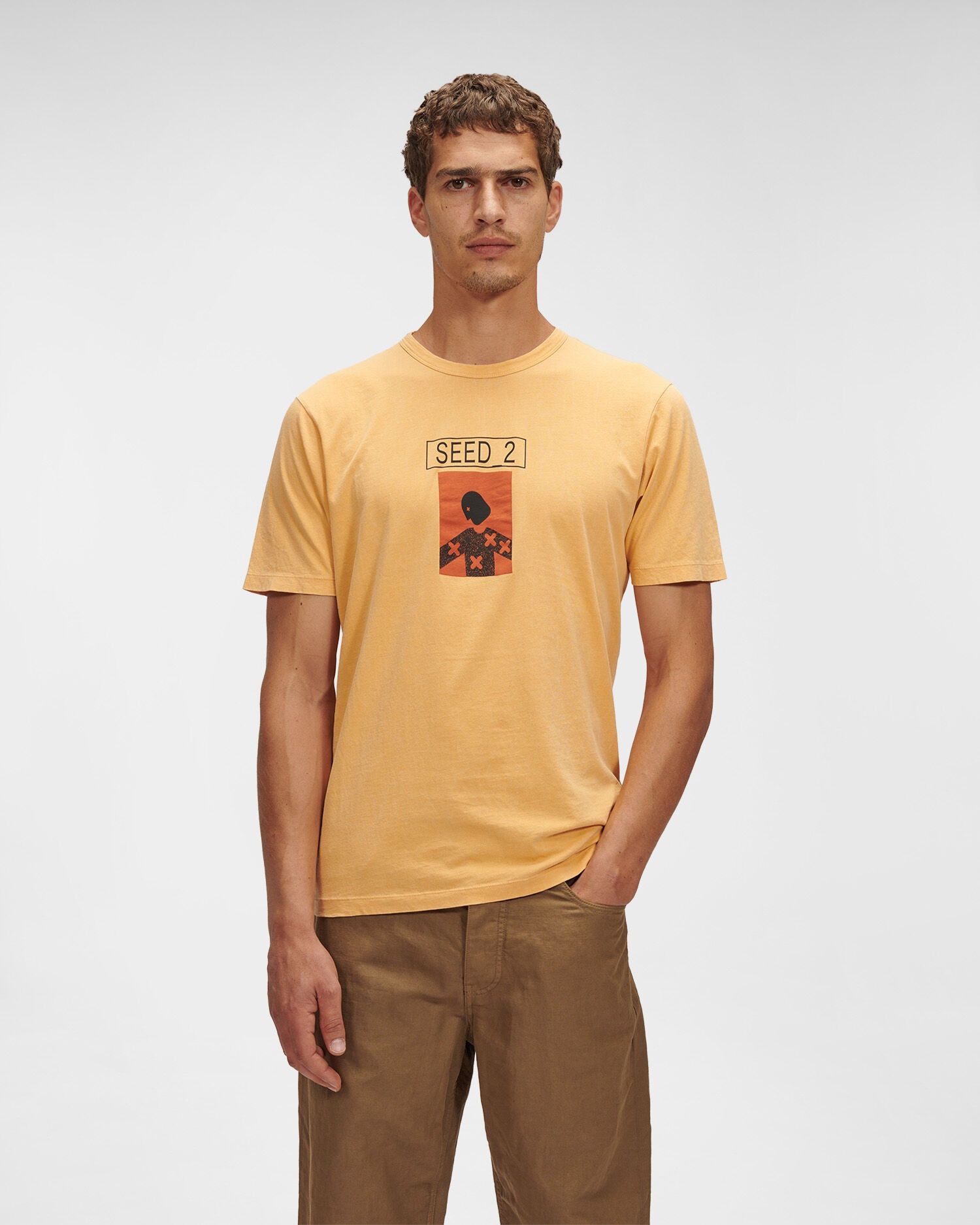 C.P. Company o1y1224 Logo Crewneck T-Shirt in Apricot Size US S / EU 44-46 / 1 - 2 Thumbnail