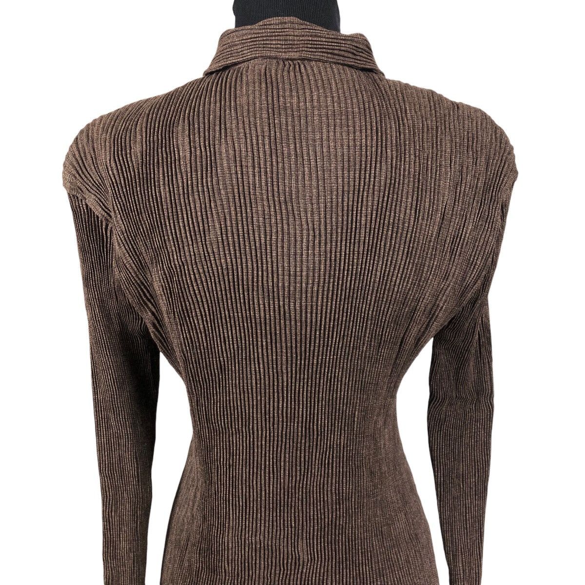 Pleats Please Issey Miyake Vintage Issey Miyake Pleats Please A/W 2008 Pleated Top Size M / US 6-8 / IT 42-44 - 15 Thumbnail