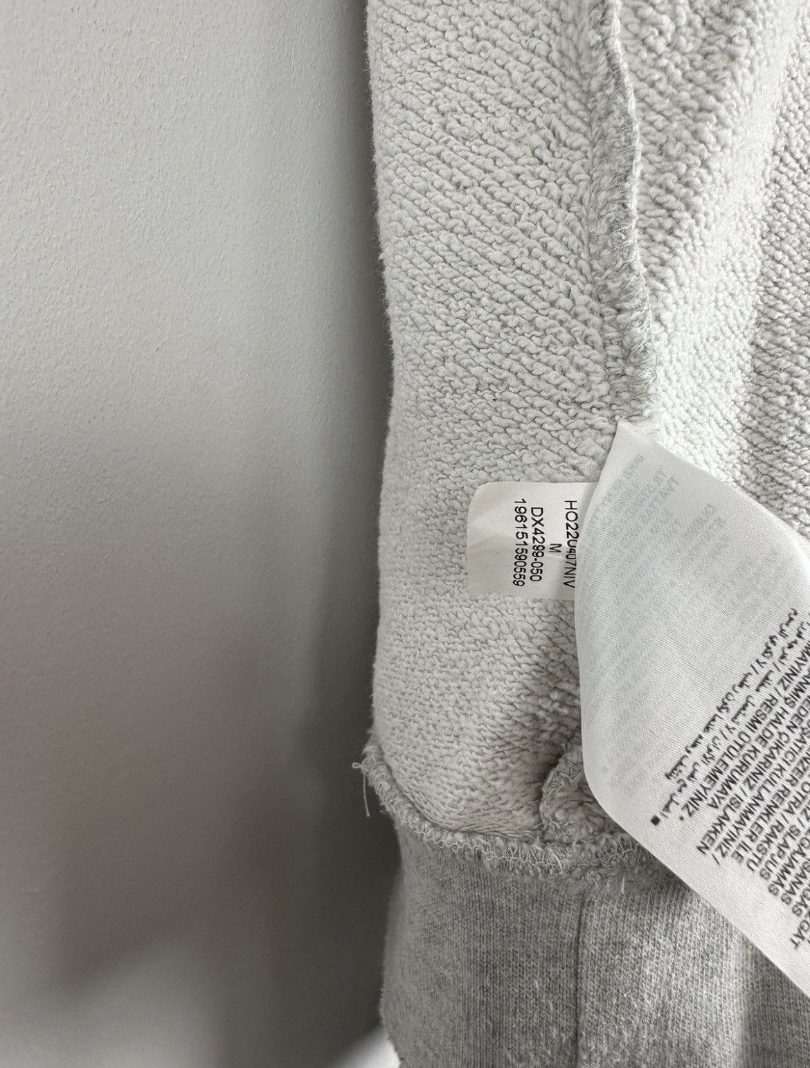 Jordan Brand × Undefeated Jordan x UNDEFEATED Hoodie Heather Gray Size US XL / EU 56 / 4 - 7 Thumbnail