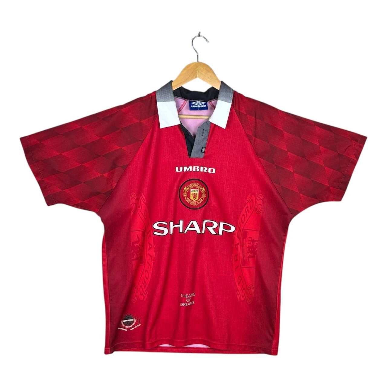 Vintage Vintage Manchester United 1996-98 Home Shirt Football Jersey Size US L / EU 52-54 / 3 - 1 Thumbnail