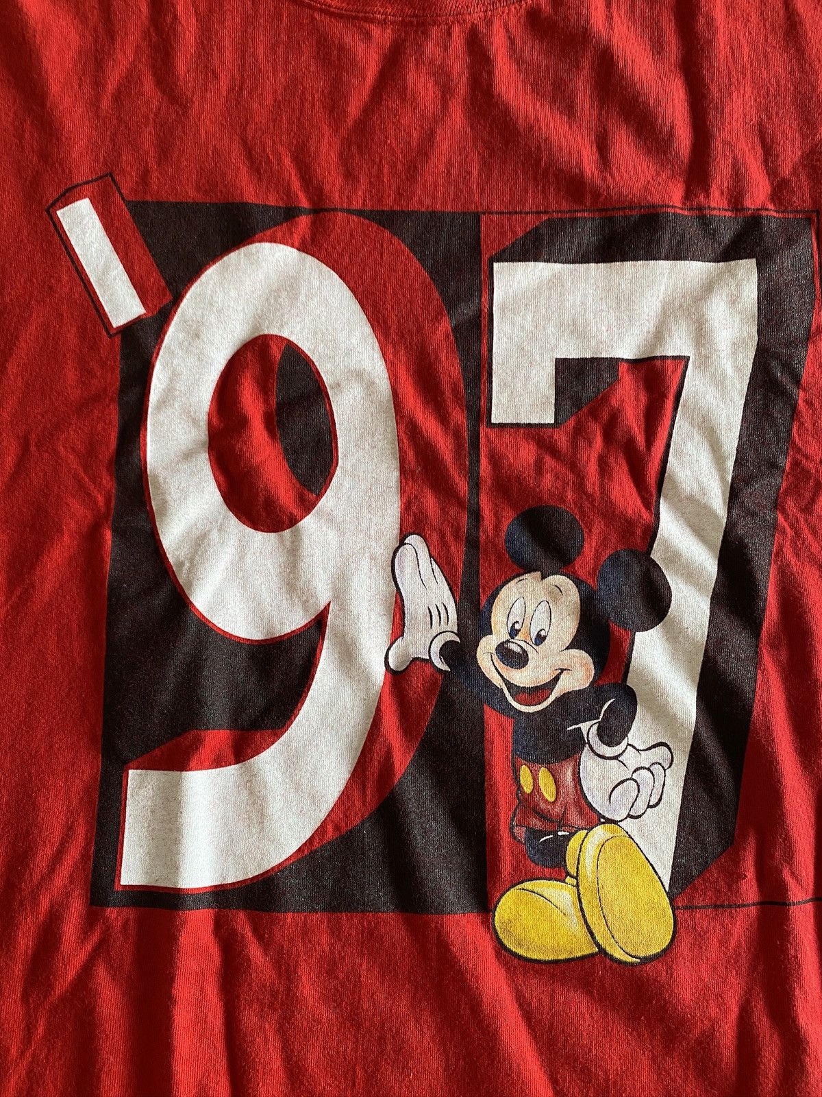 Disney Vintage 1997 Disney Mickey Mouse Tshirt Size US XL / EU 56 / 4 - 4 Thumbnail