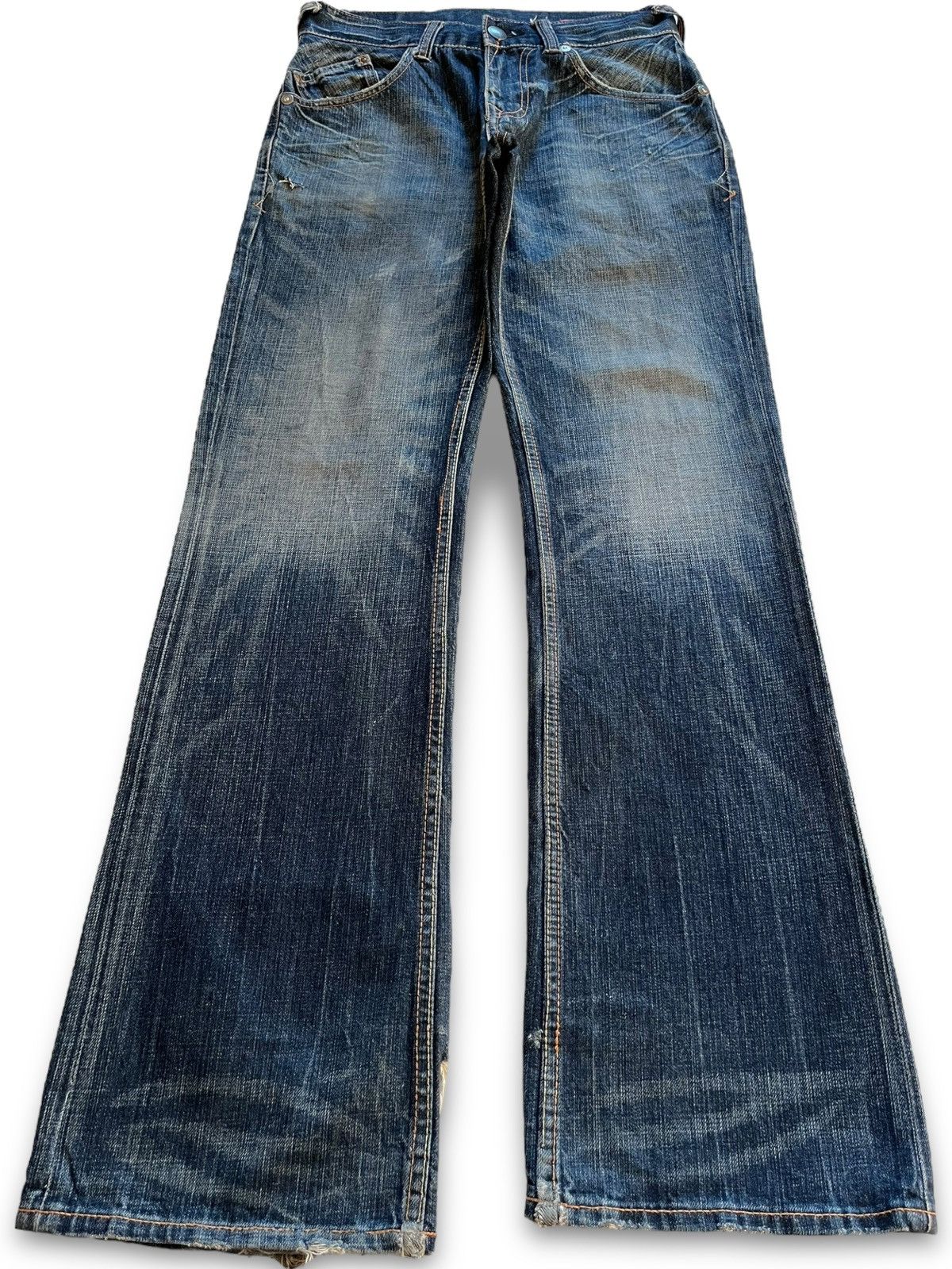 Japanese Brand Vintage Japanese Brand Buckle Back Mud Wash Rip Flare Jeans Size US 30 / EU 46 - 1 Thumbnail