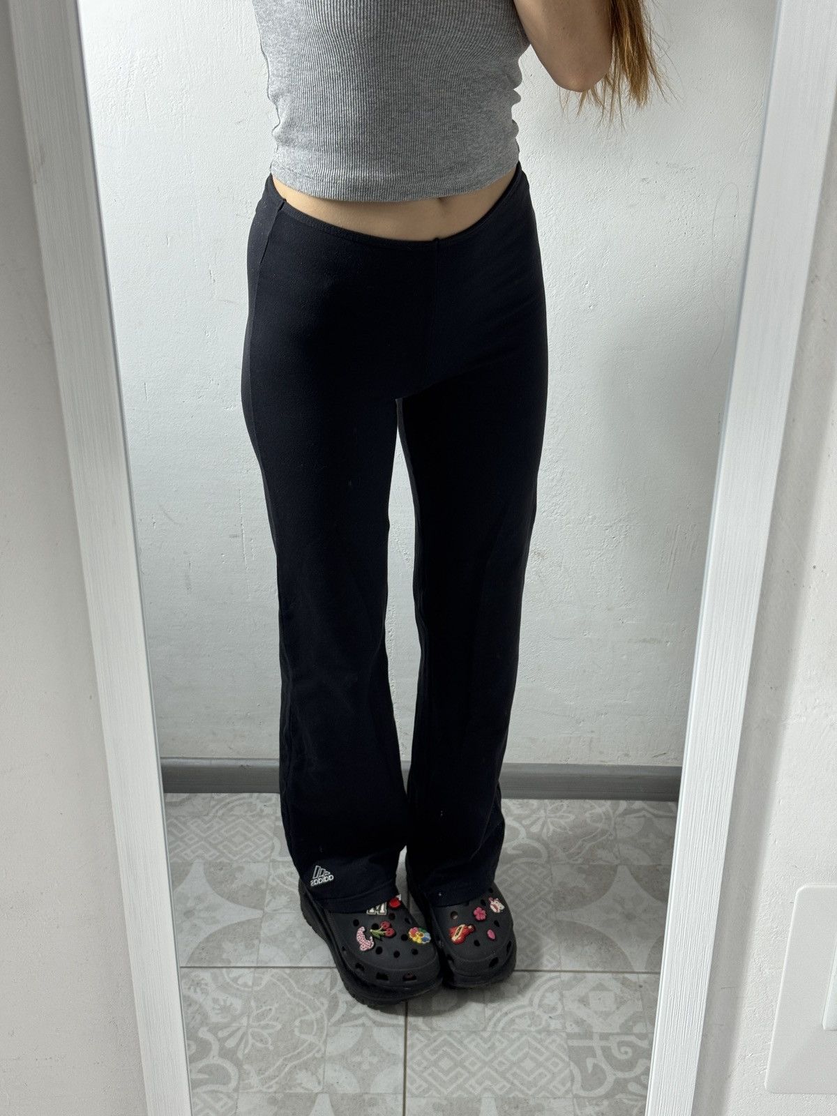 Adidas VINTAGE ADIDAS MINI LOGO 2000s LEGGINGS PANTS Size 28" / US 6 / IT 42 - 1 Thumbnail