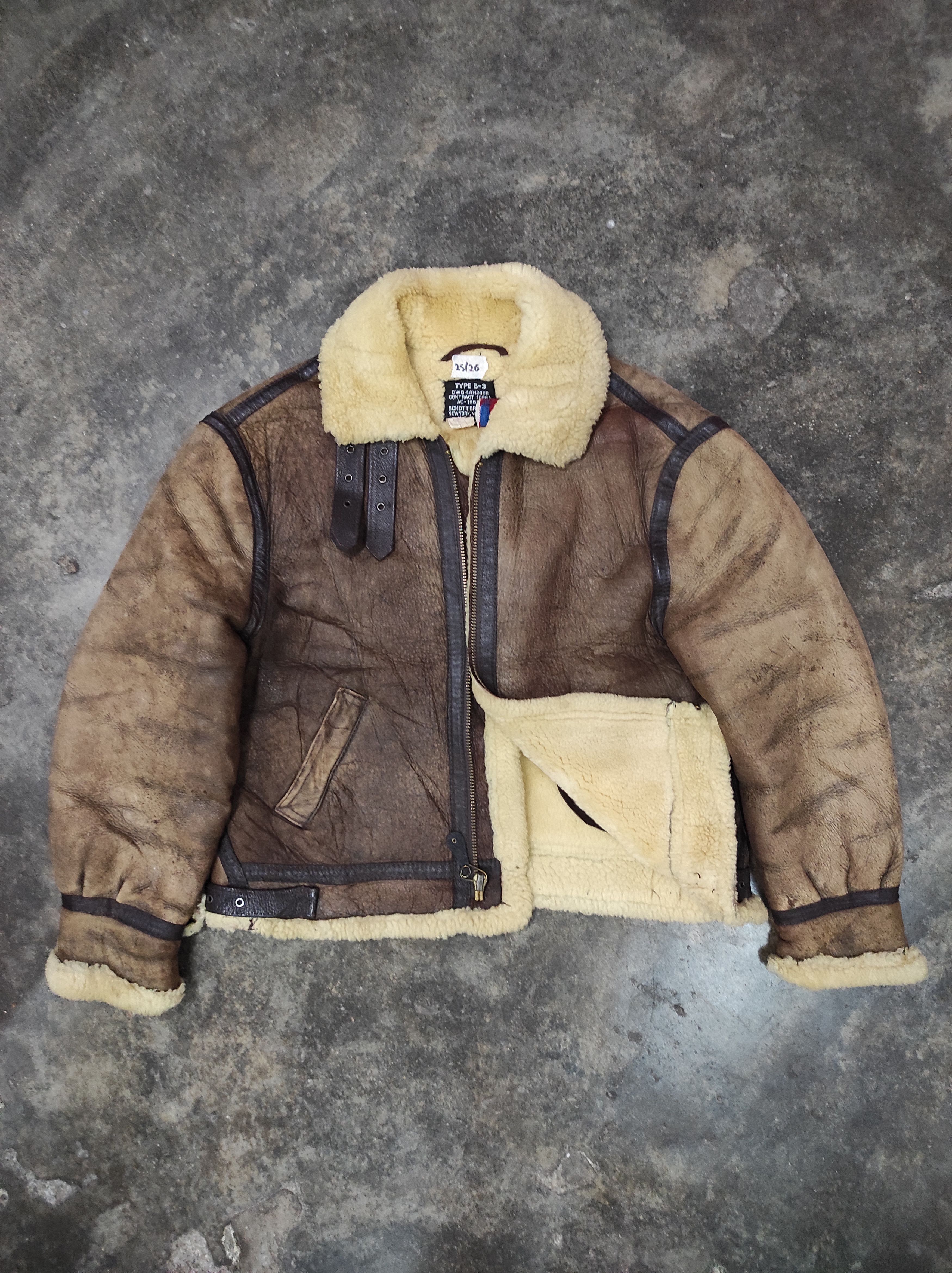 image of B 3 x Leather Schott Type B-3 Vintage Leather Bomber Jacket Distressed in Brown Leather (Size Large