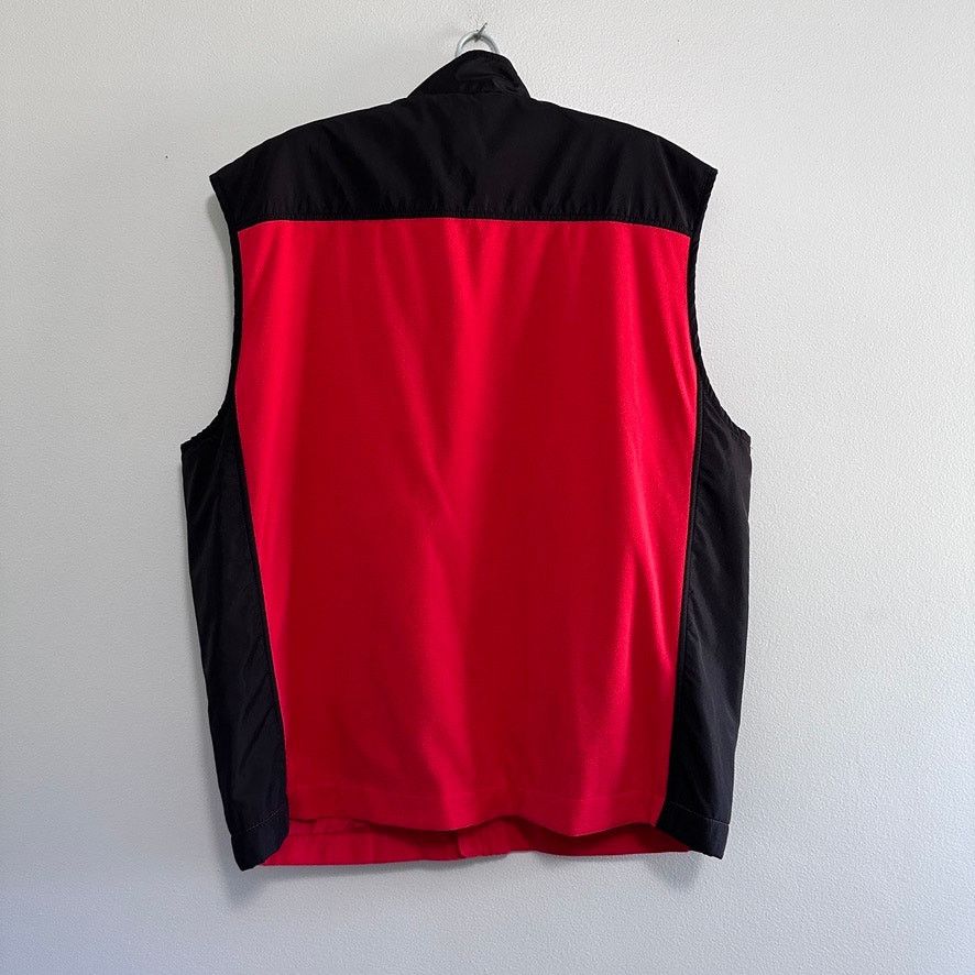 Greg Norman Greg Norman red fleece vest size XL Size US XL / EU 56 / 4 - 3 Thumbnail