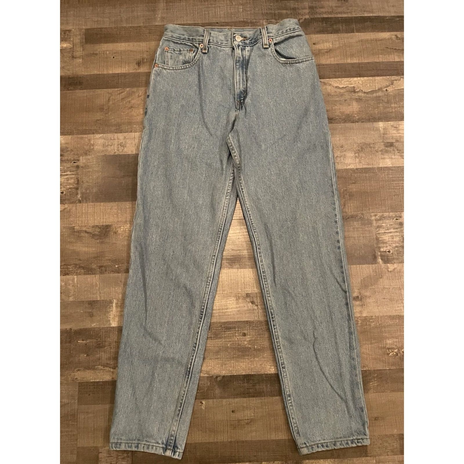 Levi's VINTAGE Levi's 550 Jeans Women 11 Regular Denim Blue 28x30 Relaxed Fit Mom 550 Model Jeans Mens Womens Boys Girls Size 32" / US 10 / IT 46 - 8 Thumbnail