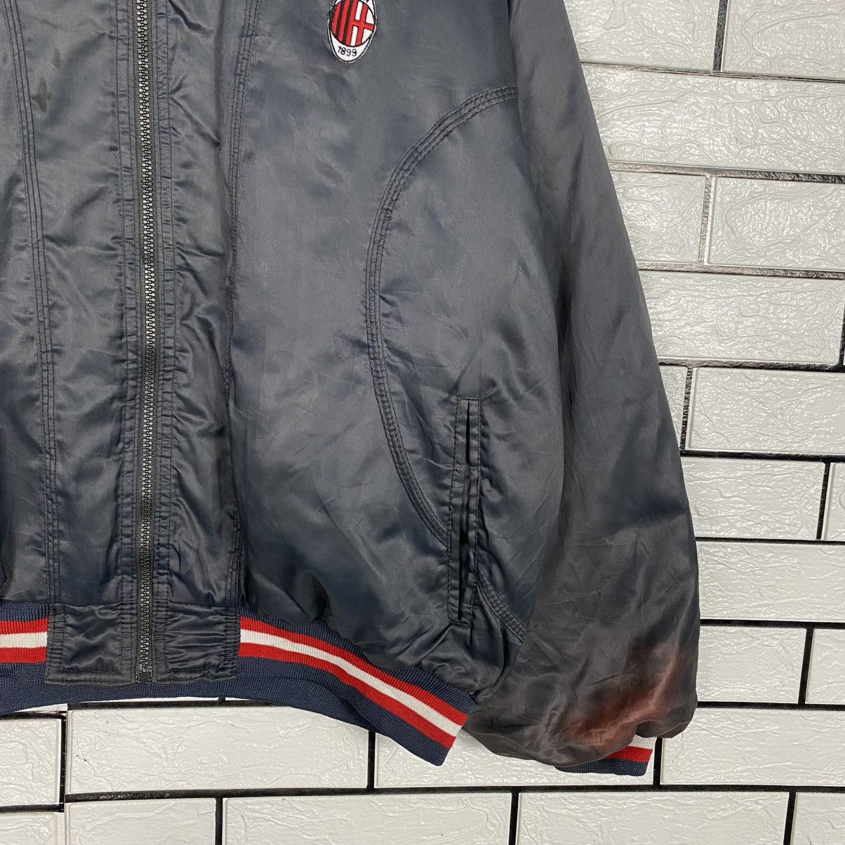Lotto Sport 🔥SUN FADED STYLE VINTAE SATIN BOMBER JACKET LOTTO AC MILAN Size US L / EU 52-54 / 3 - 5 Thumbnail