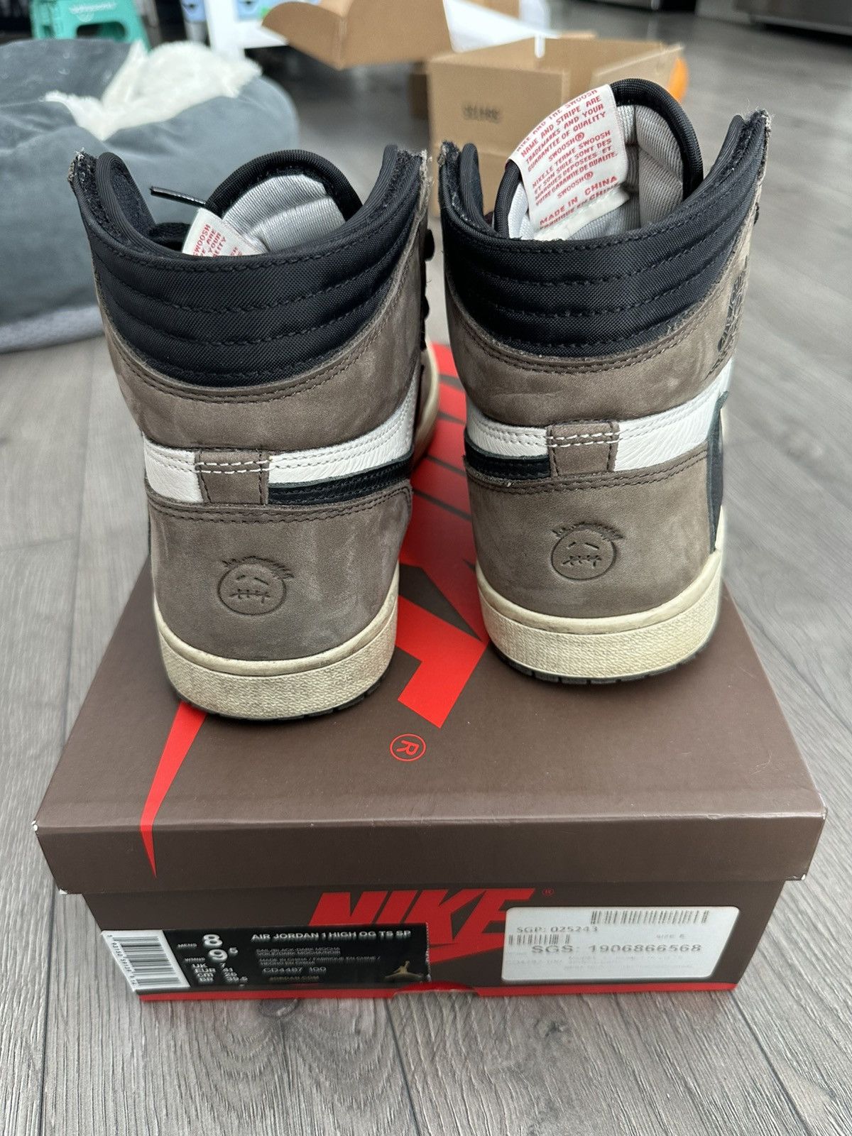 Jordan Brand × Nike × Travis Scott Travis Scott Jordan 1 OG size 8 Size US 8 / EU 41 - 5 Thumbnail