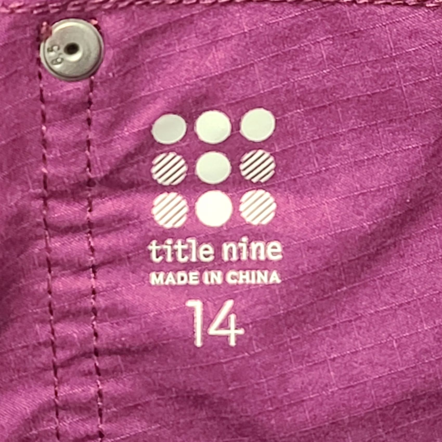 Vintage Title Nine Shorts Womens 14 Regular Fit Performance Hiking Outdoors Shorts Size 36" / US 14 / IT 50 - 2 Thumbnail