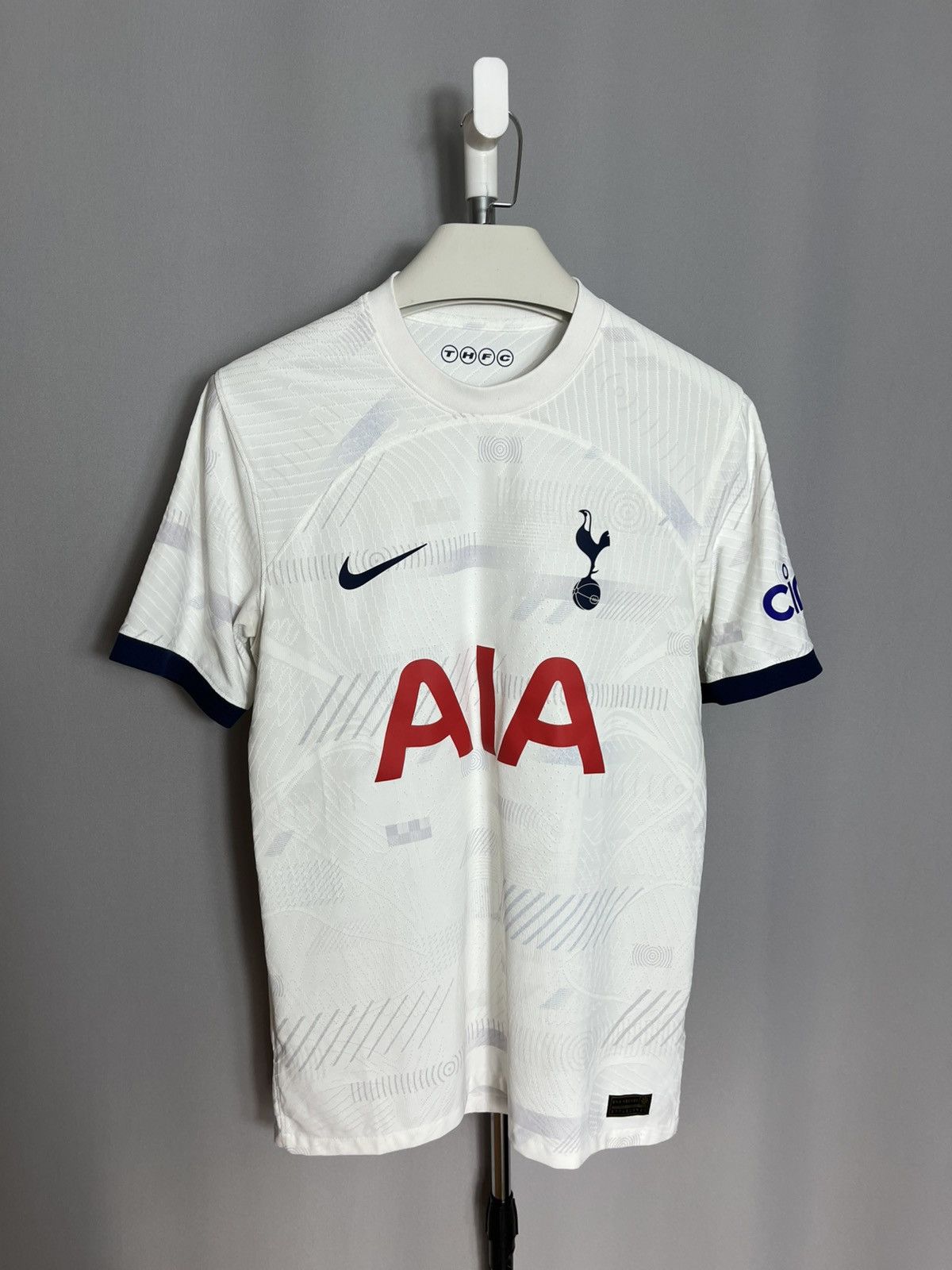 Nike Tottenham 2023 -2024 Home Football Shirt Jersey Mens Size US M / EU 48-50 / 2 - 1 Thumbnail