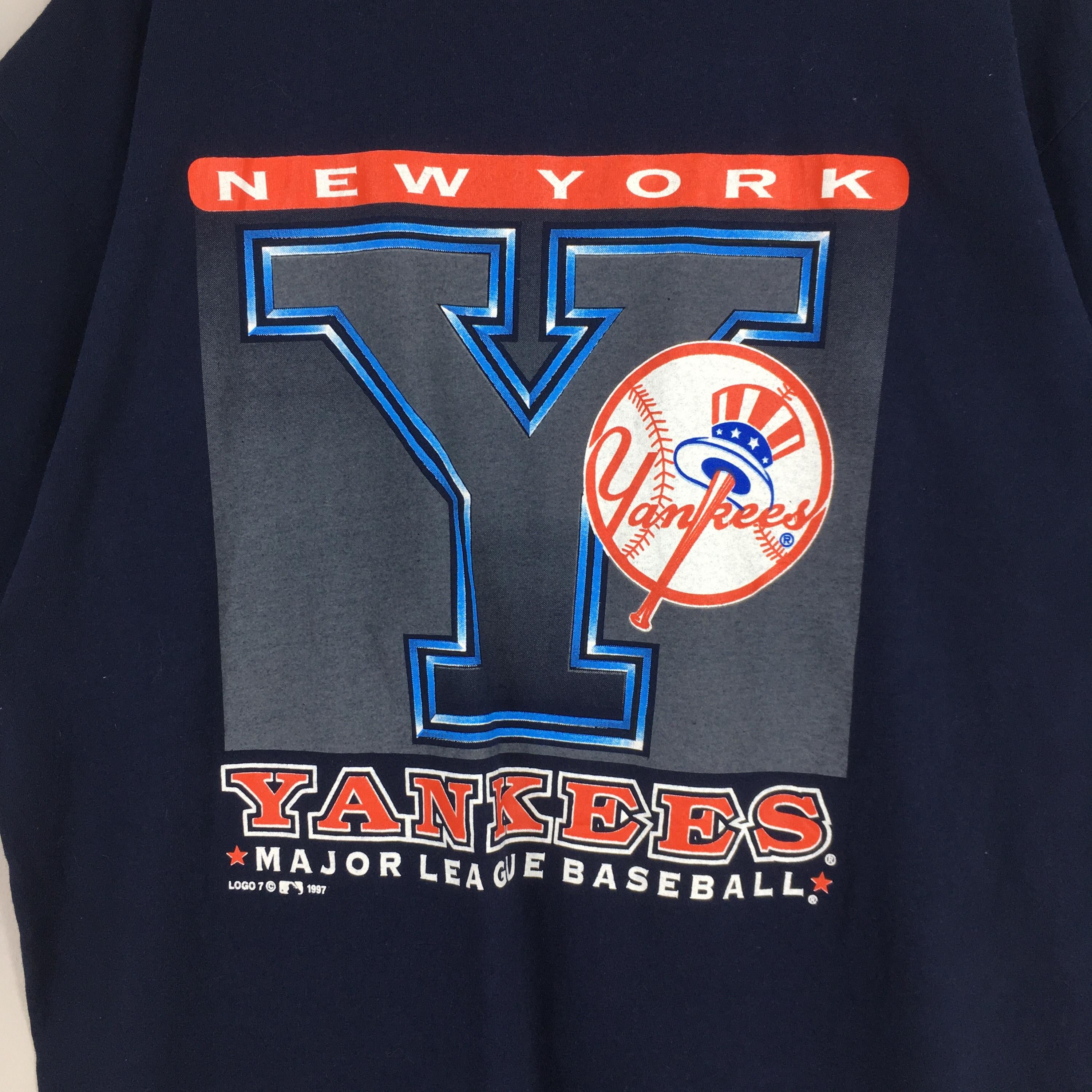 MLB Vintage 90s New York Yankees MLB Blue T shirt XXLarge Size US XXL / EU 58 / 5 - 2 Thumbnail