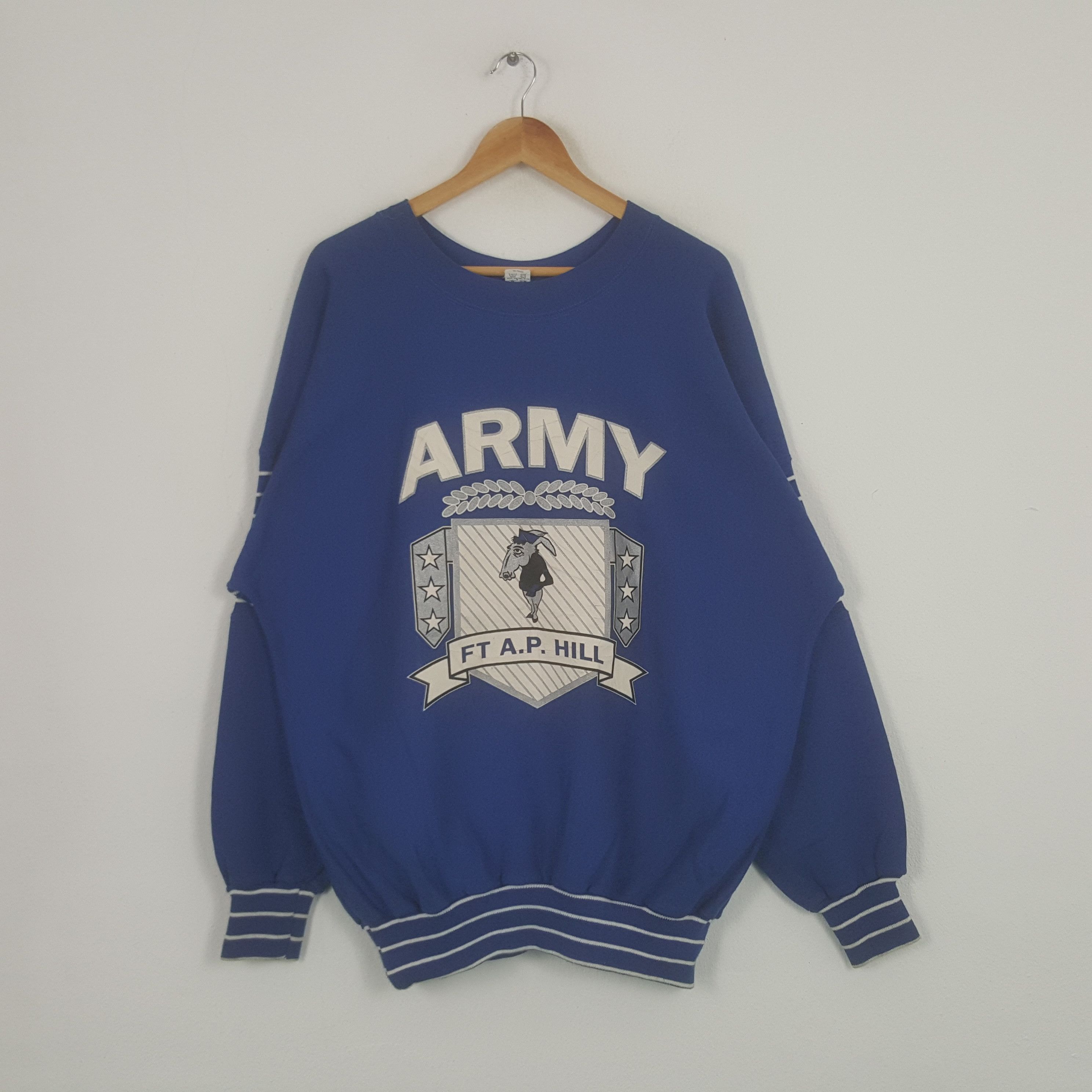 Vintage Vintage 90's Army Ft A.P. Hill American Sweatshirt Size US XXL / EU 58 / 5 - 1 Thumbnail