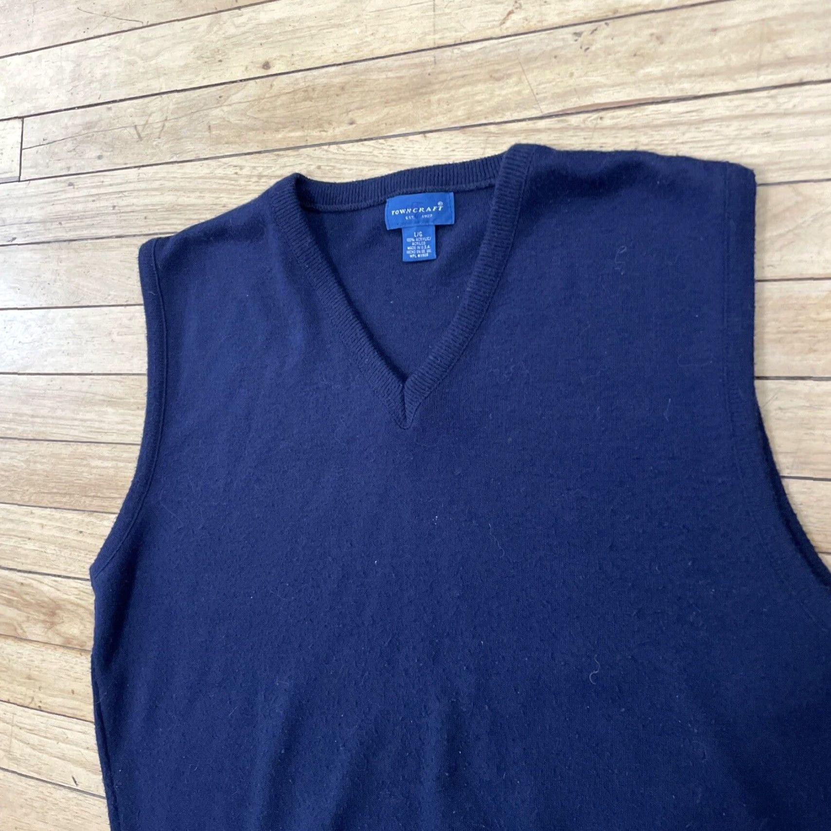 Vintage VINTAGE Towncraft Vest Men L Blue Vneck 90s Made USA Classic Capusle Penneys Towncraft / Vintage / 90s / Preppy Academia / Blue / Vneck / Vest / Men Size US L / EU 52-54 / 3 - 3 Thumbnail