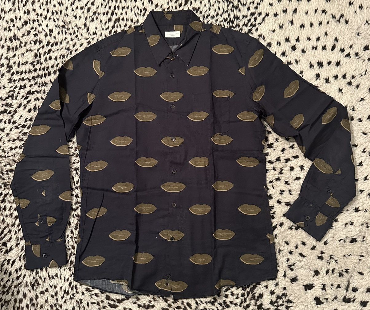 image of Dries Van Noten Lips Pattern Shirt in Navy, Men's (Size Large)
