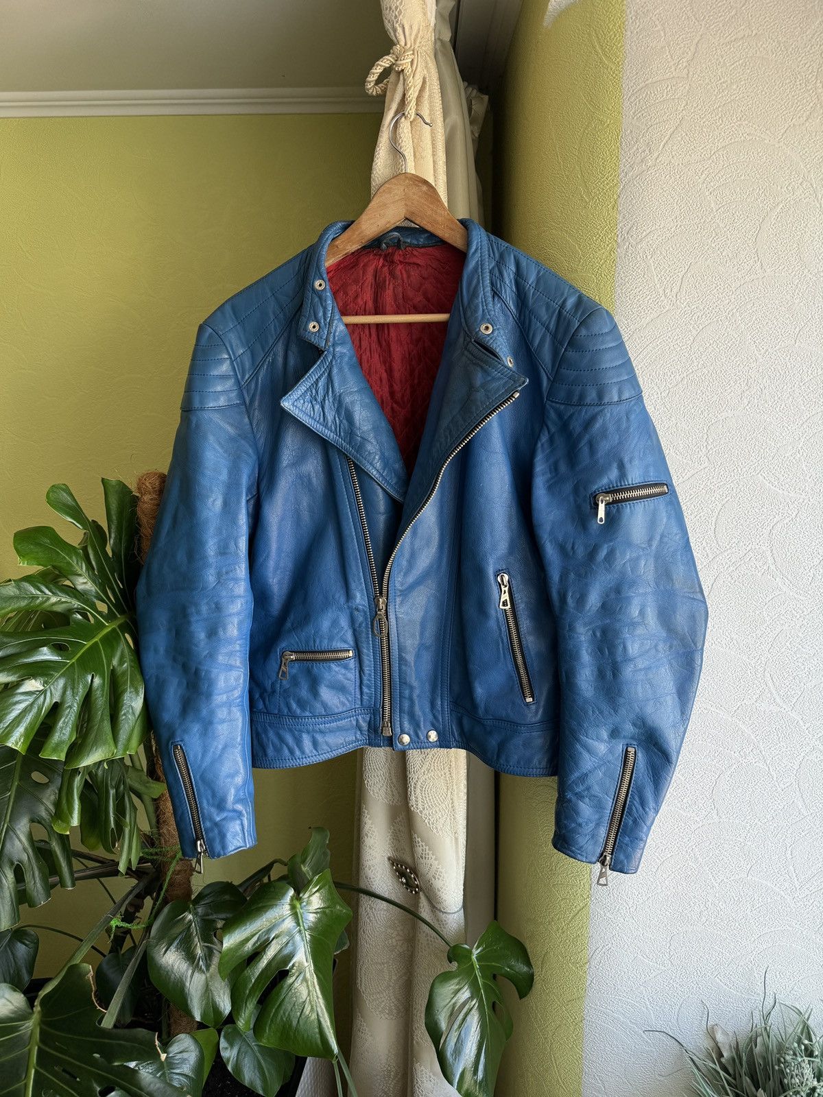 Vintage 80s Harro Dirty Leather Biker Cropped Jacket Germany