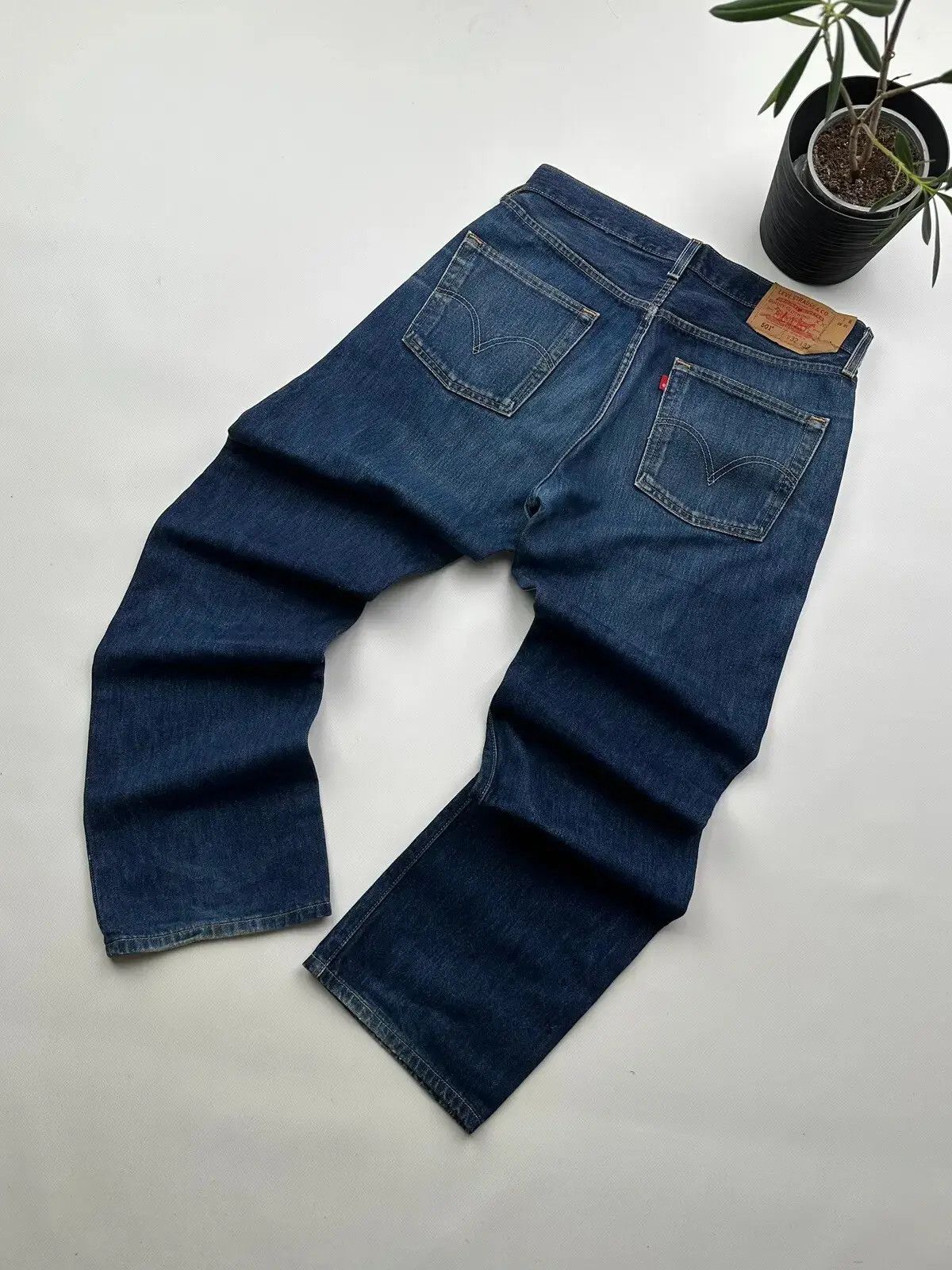 Levi's Levi’s 501 Vintage Jeans (215) Size US 32 / EU 48 - 1 Thumbnail