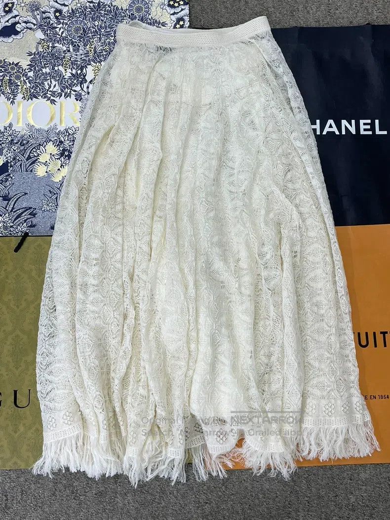 Dior Dior Beige hollow knitted lace tassel skirt Size 26" / US 2 / IT 38 - 3 Thumbnail