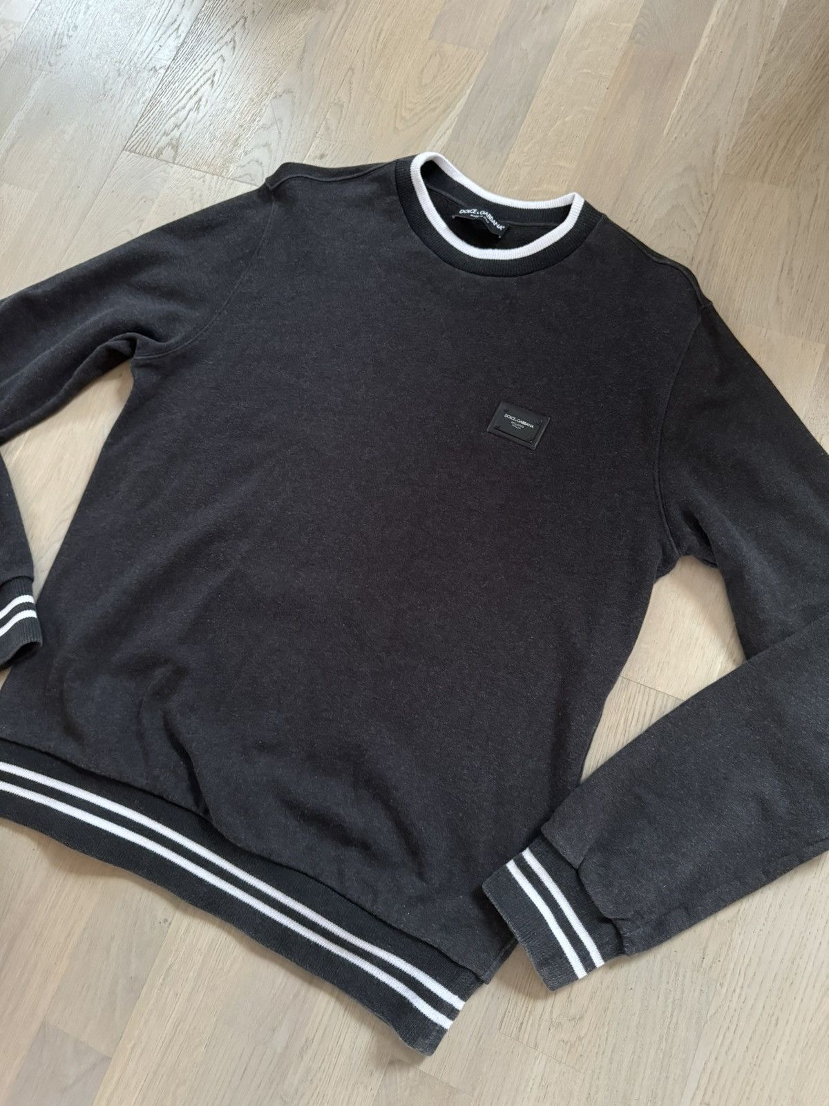 Dolce & Gabbana DOLCE AND GABBANA sweatshirt SEE FOTOS FOR TAPE MEASUREMENT Size US L / EU 52-54 / 3 - 2 Thumbnail