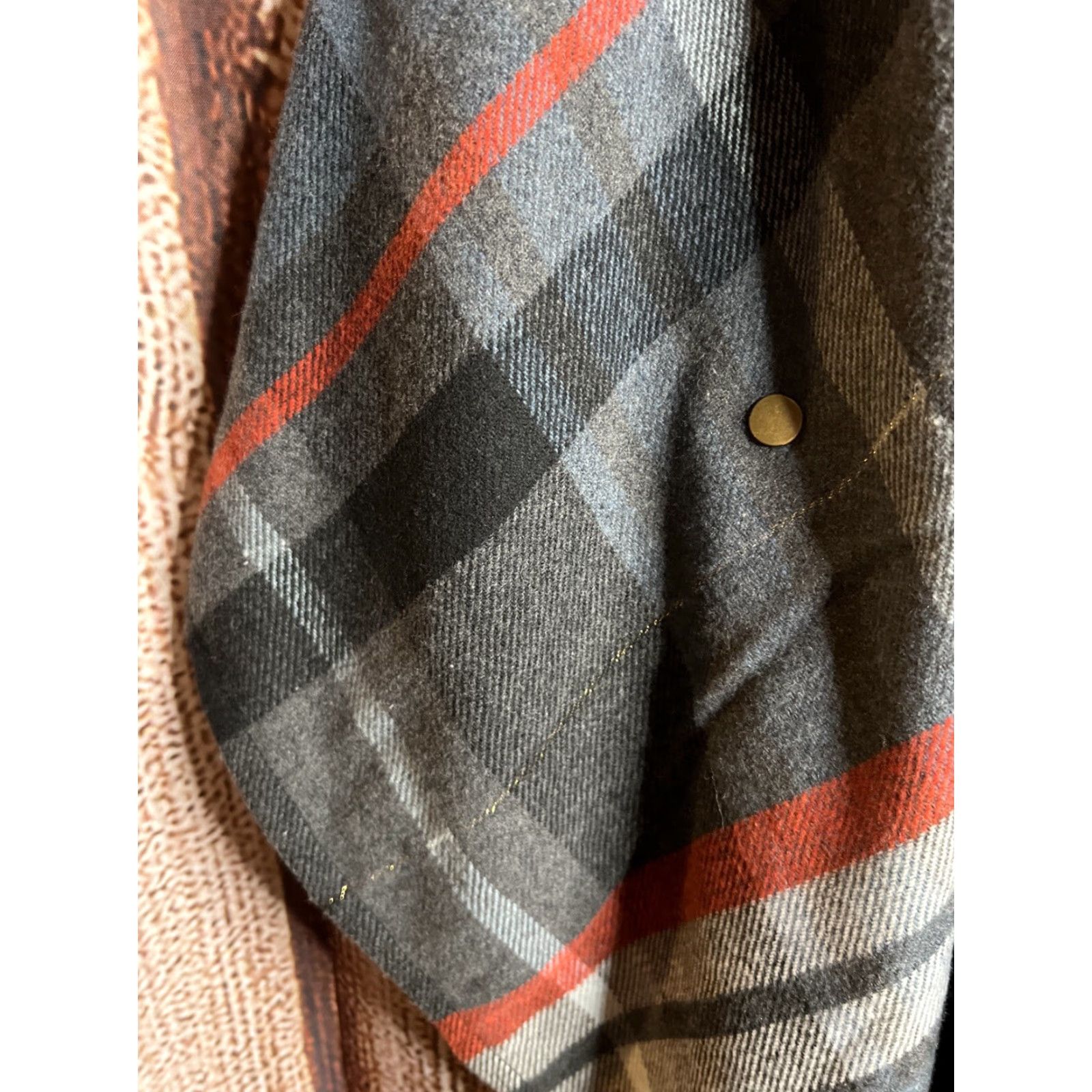 Merona Merona Faux Fur Knit Shawl Wrap Sweater S/M Knit Poncho Plaid Grey EUC Size ONE SIZE - 3 Thumbnail