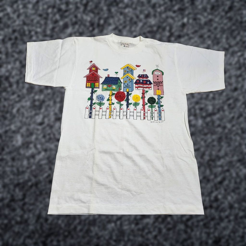Vintage Vintage 1995 Alore Birdhouse Graphic T-Shirt Unisex Adults Medium White 90s Retro Crew Neck Short Sleeve Size US M / EU 48-50 / 2 - 1 Thumbnail