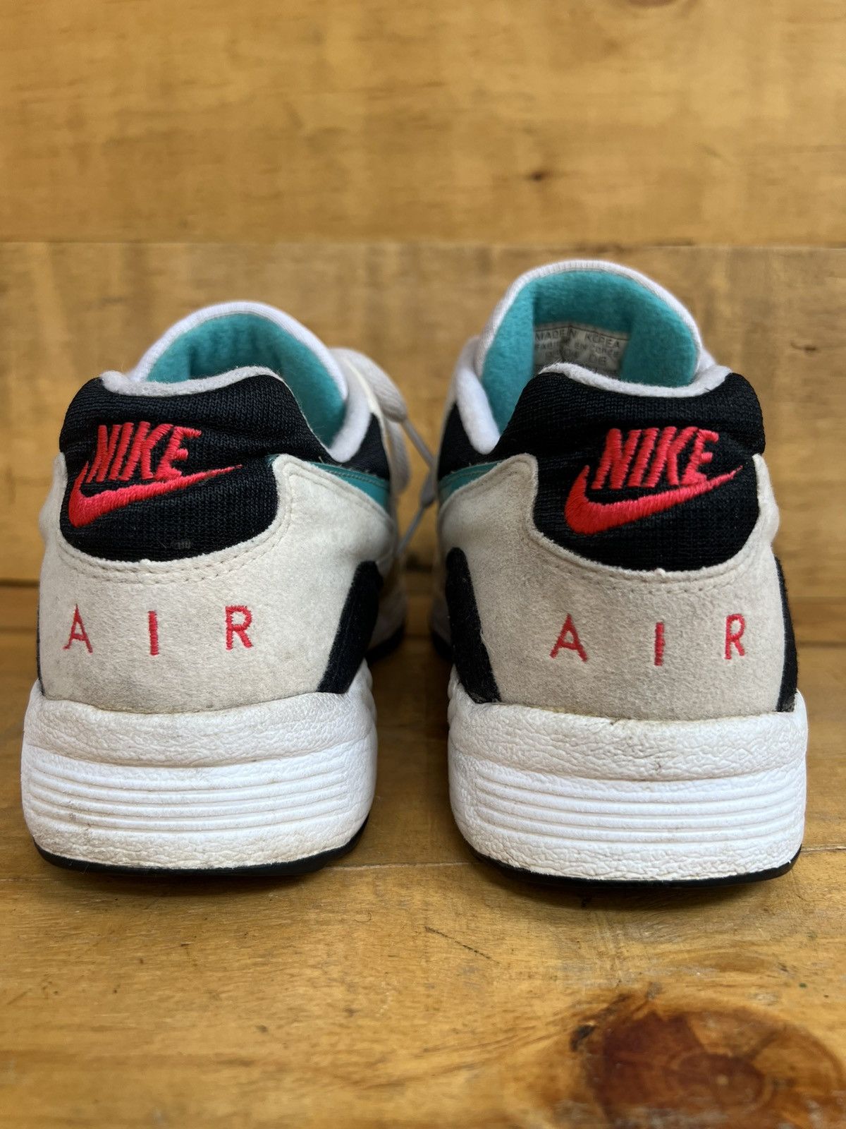Nike Nike Air Icarus International 1992 Vintage Size US 9 | UK 8 Size US 9 / EU 42 - 8 Thumbnail