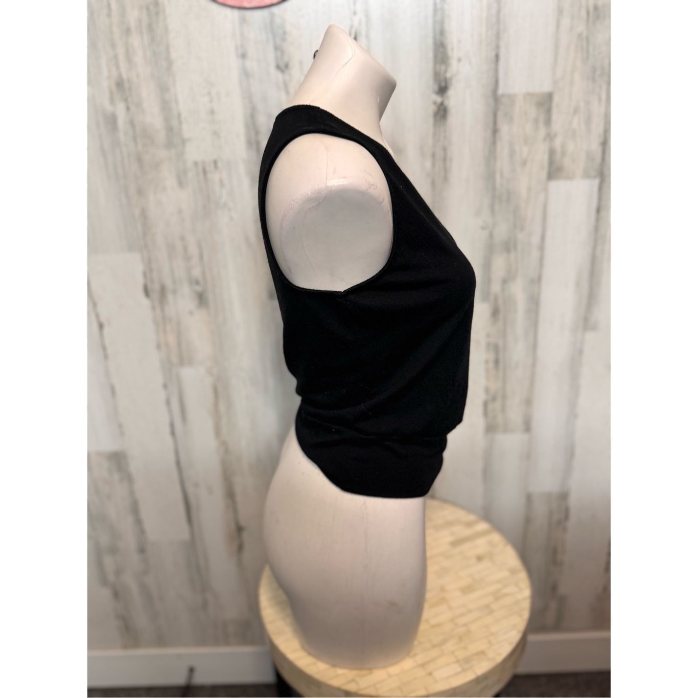 Other IZ Byer Black Sleeveless Button-Front Tank Top Size S Size S / US 4 / IT 40 - 3 Thumbnail