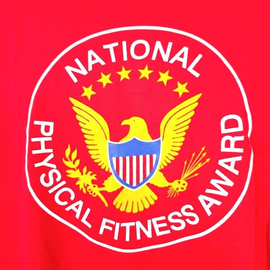 Delta VINTAGE National Physical Fitness Award T Shirt Mens Size Medium Red Y2K Size US M / EU 48-50 / 2 - 3 Thumbnail
