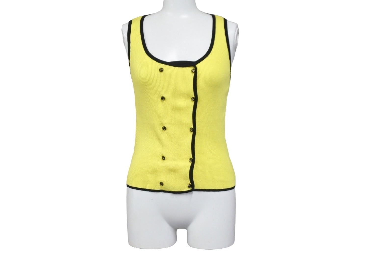 Chanel chanel tank top sleeveless coco mark button size 40 Size US M / EU 48-50 / 2 - 1 Thumbnail