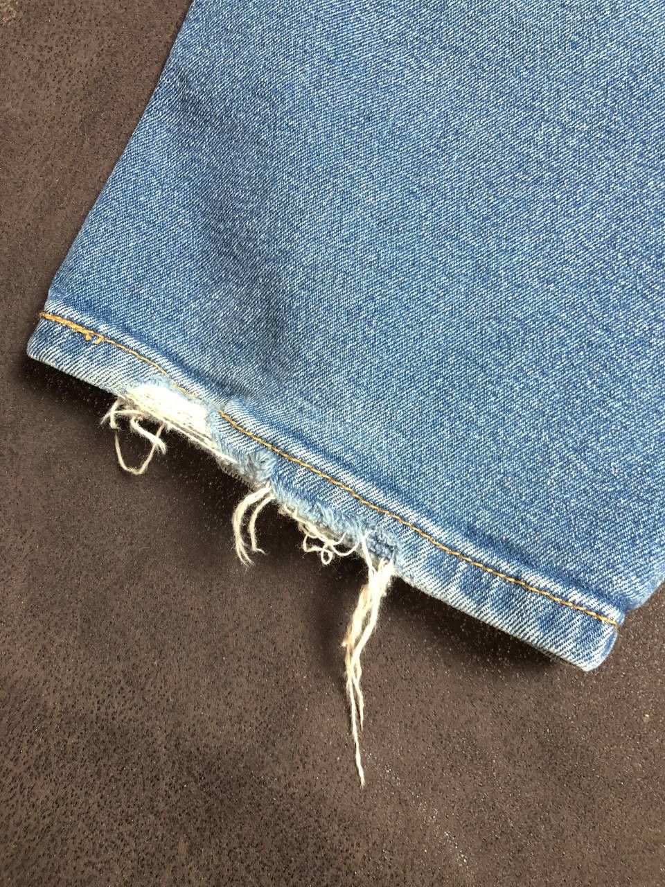 Levi's Levi's 514 jeans in a blue wash, size W36 L32 Size US 36 / EU 52 - 12 Thumbnail