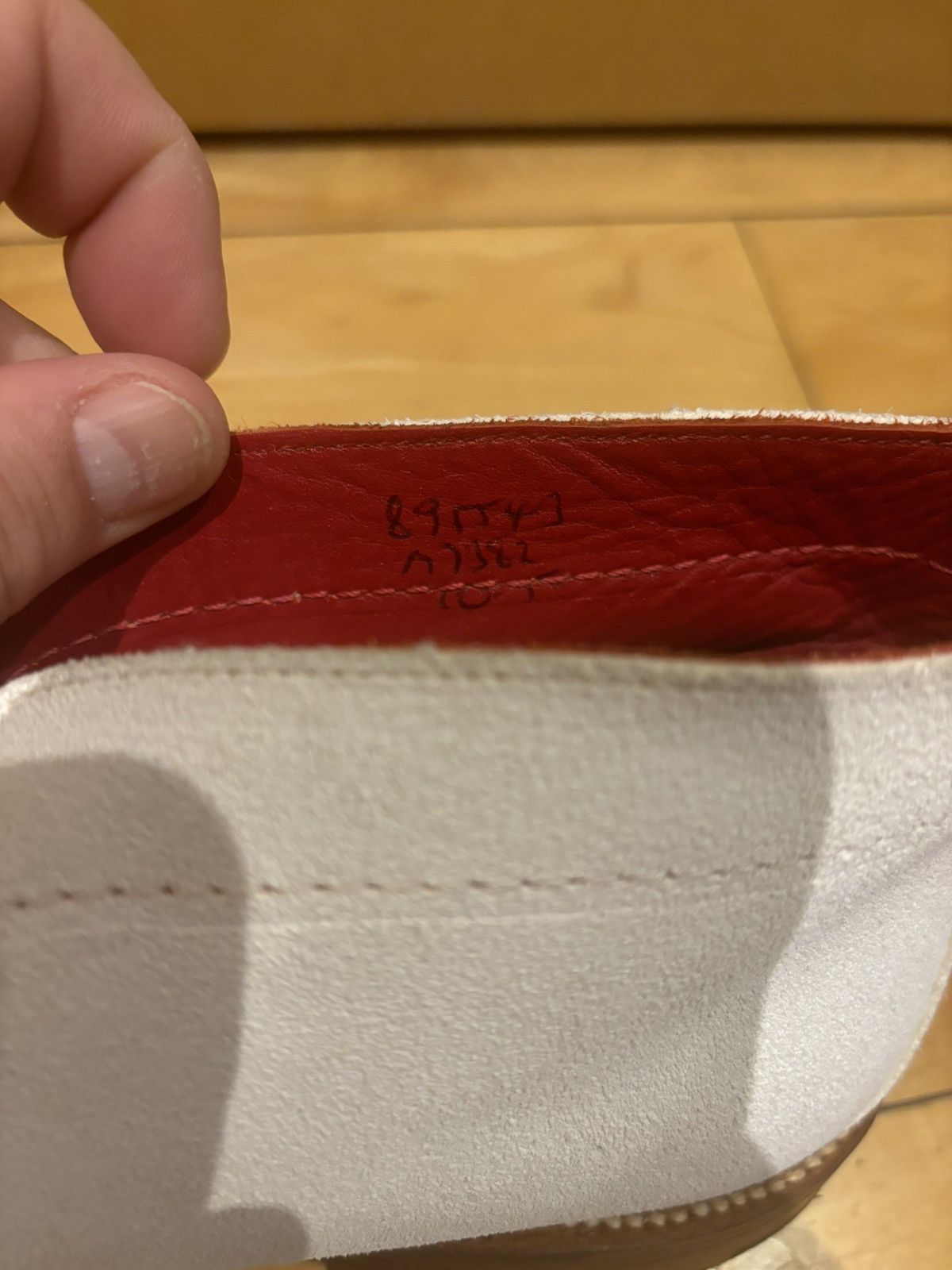 Tricker's TRICKERS white suede chukka boot red interior 10.5 chelsea Size US 10.5 / EU 43-44 - 8 Thumbnail