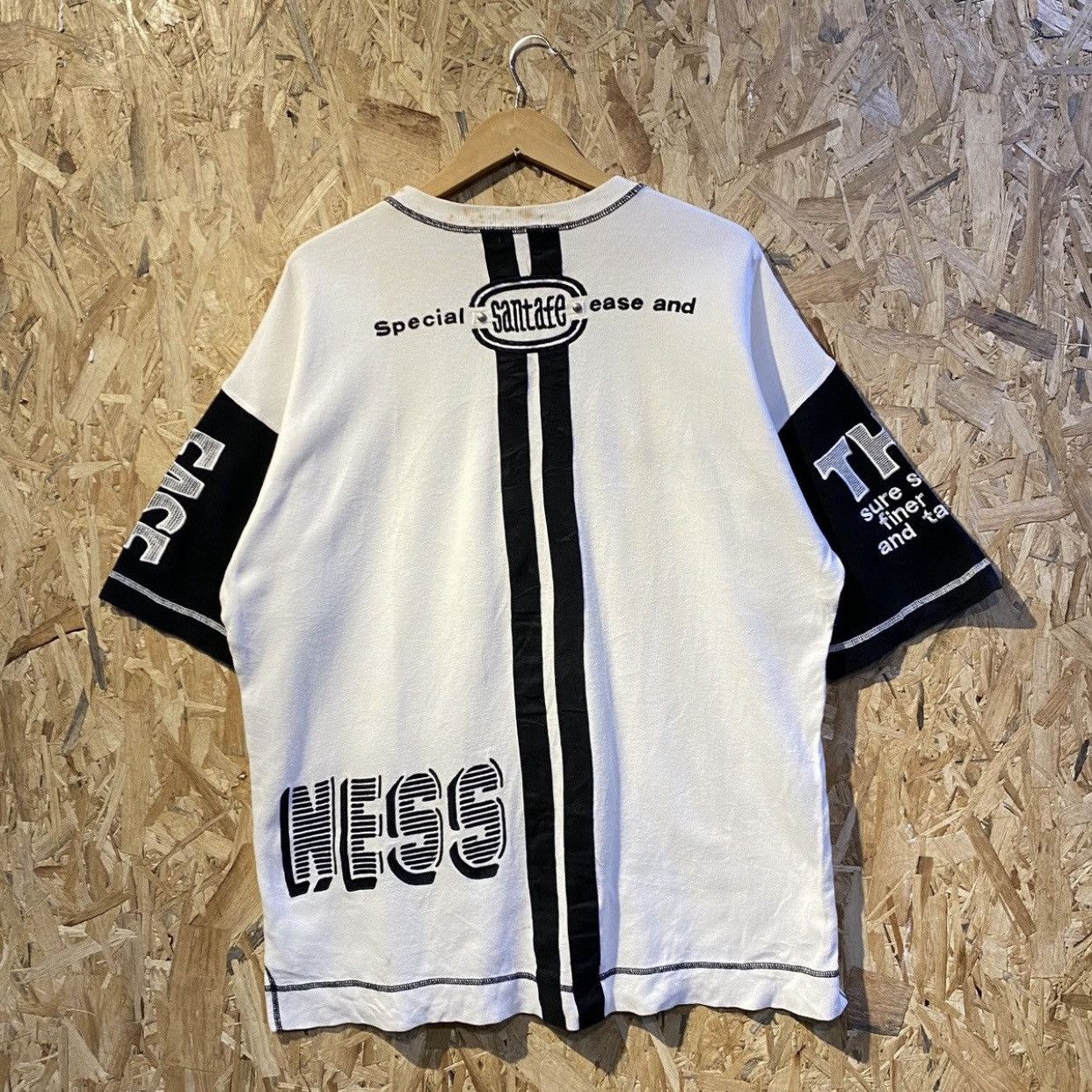 Japanese Brand × Vintage SANTA FE SMARTNESS EMBROIDERY BIG LOGO TSHIRT SWEATSHIRTS Size US XL / EU 56 / 4 - 2 Thumbnail