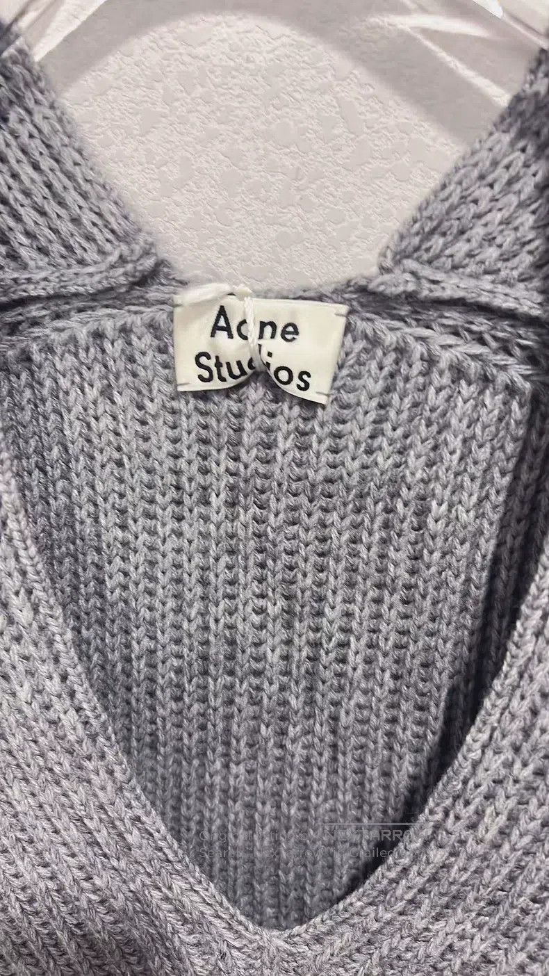Acne Studios Acne Studios Gray V-neck wool sweater Size XS / US 0-2 / IT 36-38 - 2 Thumbnail