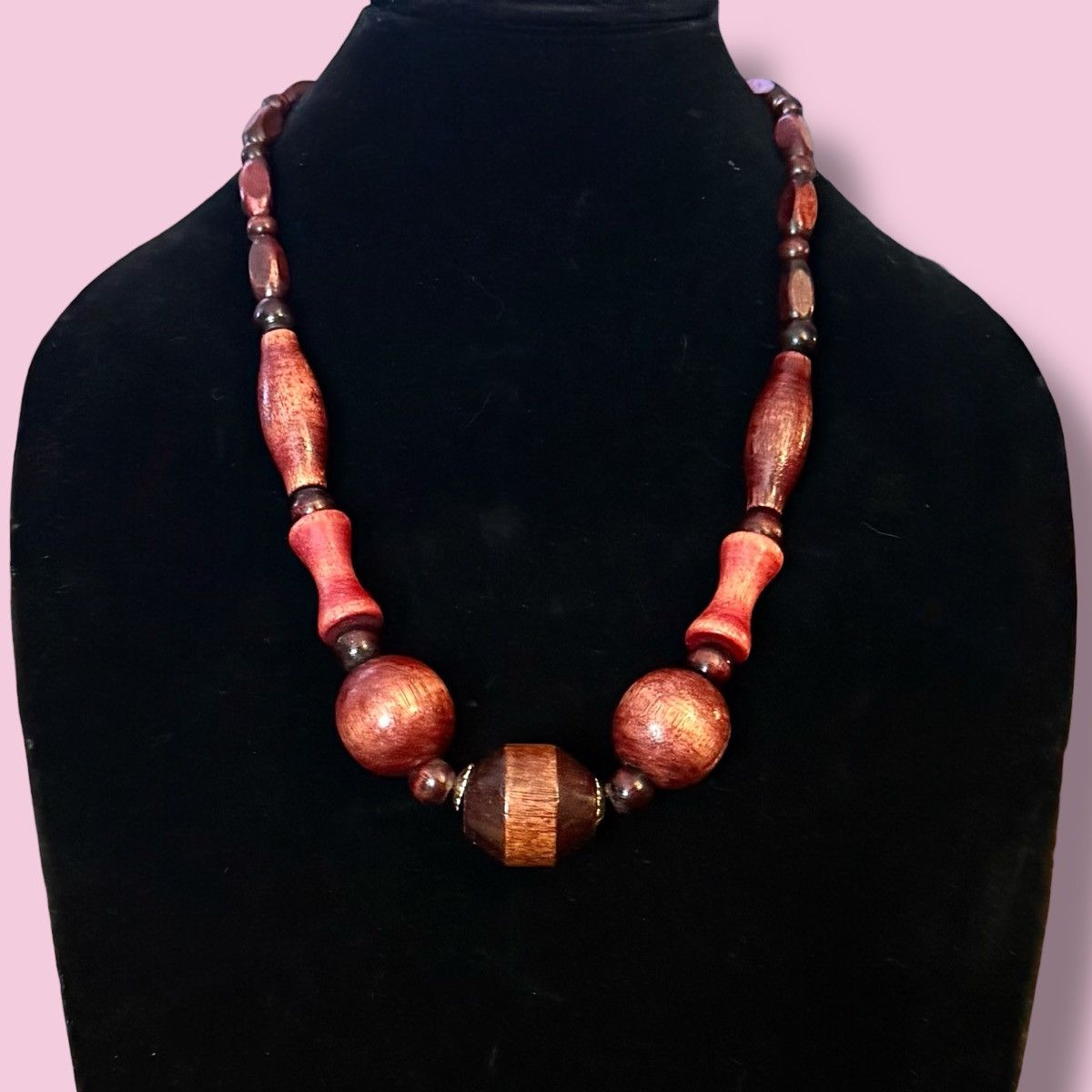 Vintage Vintage chunky brown bead necklace Size ONE SIZE - 1 Thumbnail