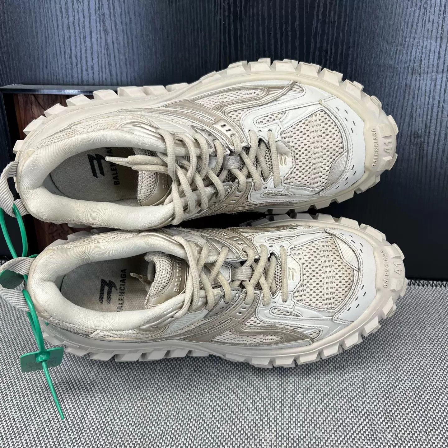 Balenciaga Balenciaga Light Brown Tire Sneaker 41 Worn Size US 8 / EU 41 - 7 Thumbnail