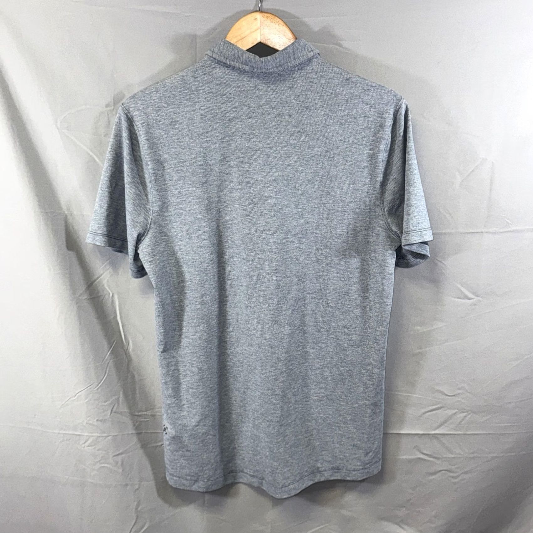 Rhone Rhone Shirt Mens M Gray Heather Short Sleeve Performance Polo Golf 4-Button Casual"} Size US M / EU 48-50 / 2 - 2 Thumbnail