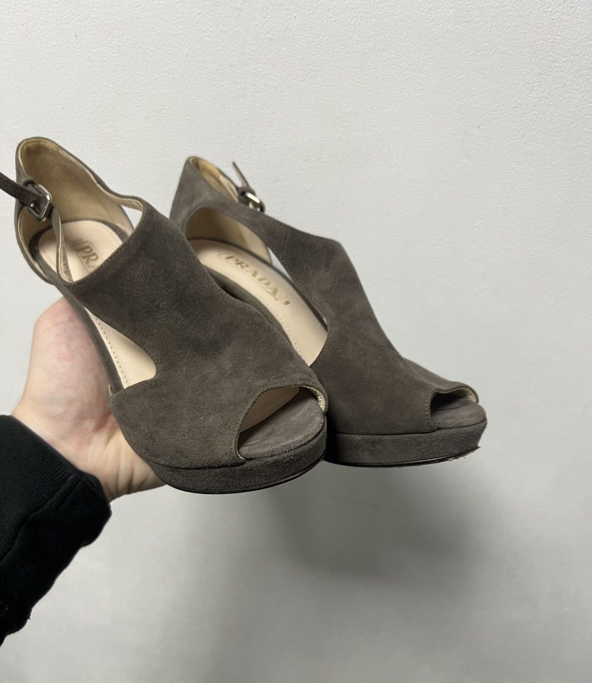 Prada Vintage Prada Women Luxury Heels Size 37 Size US 7 / IT 37 - 5 Thumbnail