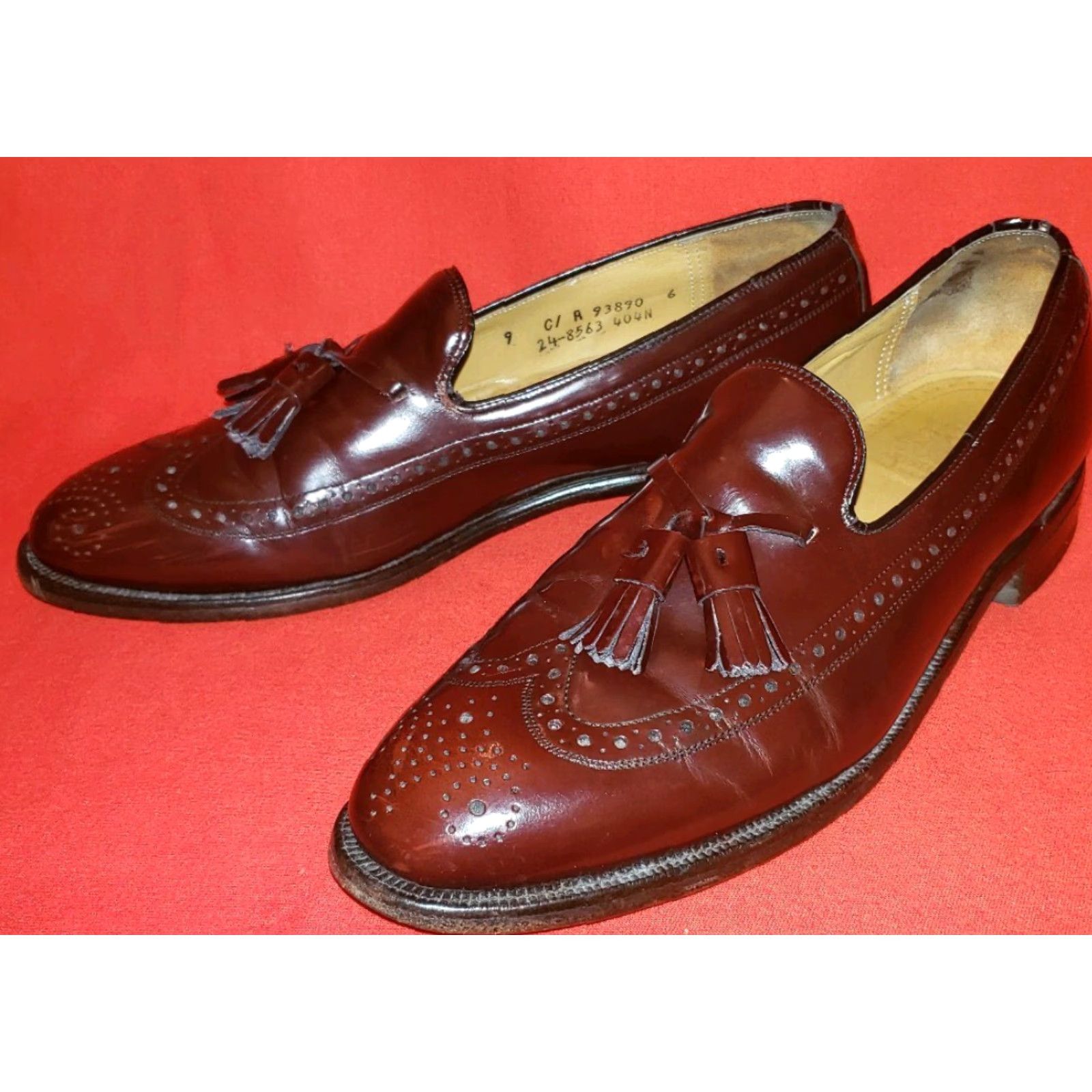Johnston & Murphy Johnston & Murphy Aristocraft Men's Wingtip Loafer Sz 9C/A Oxblood Brown Tassels Leather Dress Shoes Size US 9 / EU 42 - 4 Thumbnail