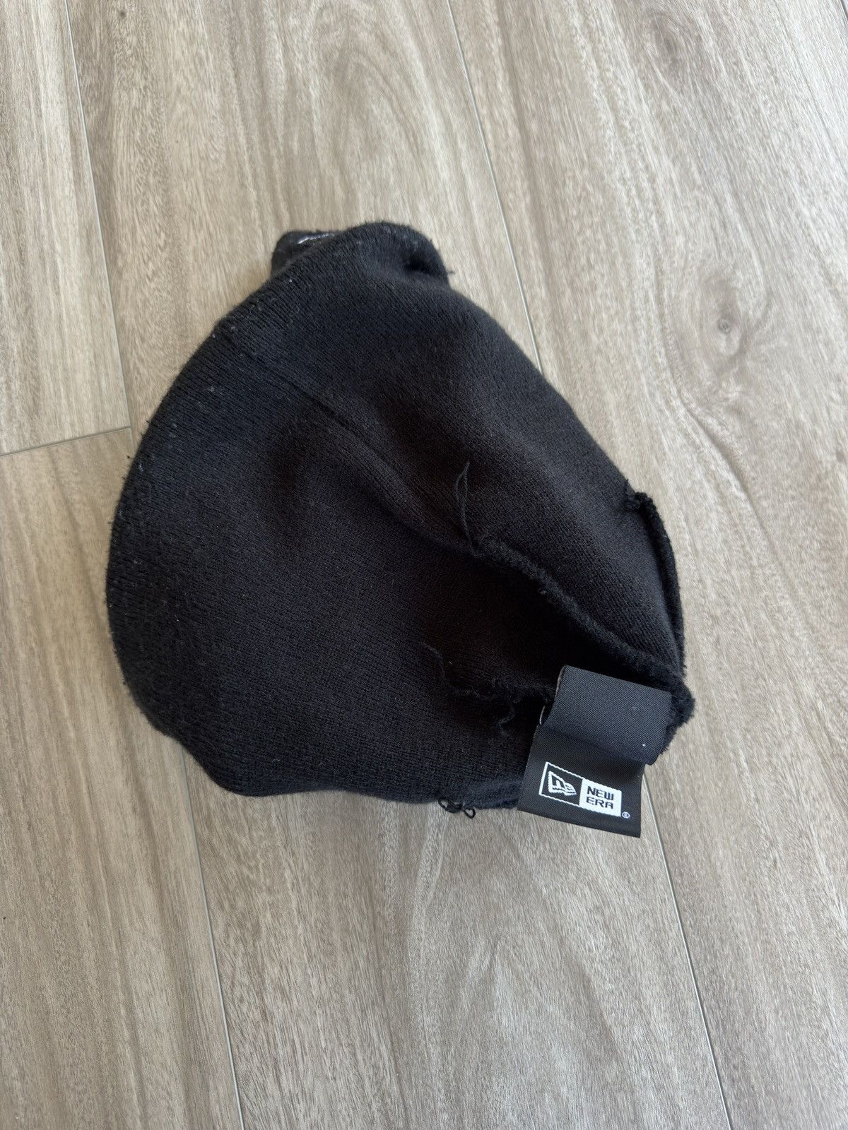 Supreme Supreme x New Era Championship Beanie Black 2018 Size ONE SIZE - 4 Thumbnail